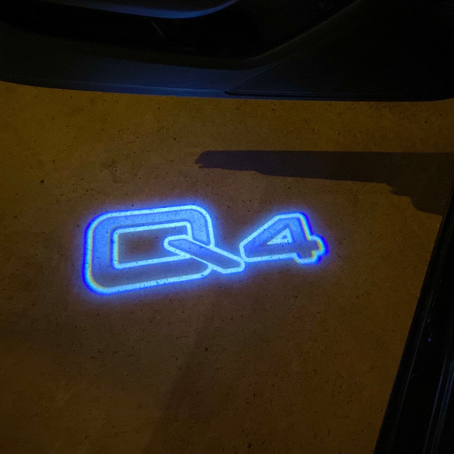 AUDI LOGO PROJECTOT LIGHTS Nr.19 (Menge 1 = 2 Logo Folien /2 Türleuchten)