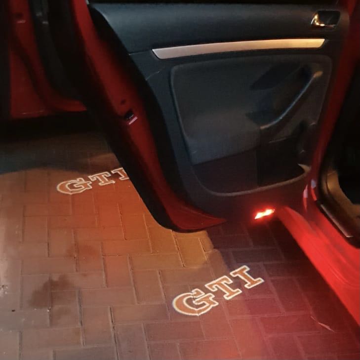 Volkswagen Türleuchten GTI Logo Nr. 29 (Menge 1 = 2 Logofolie / 2 Türleuchten)