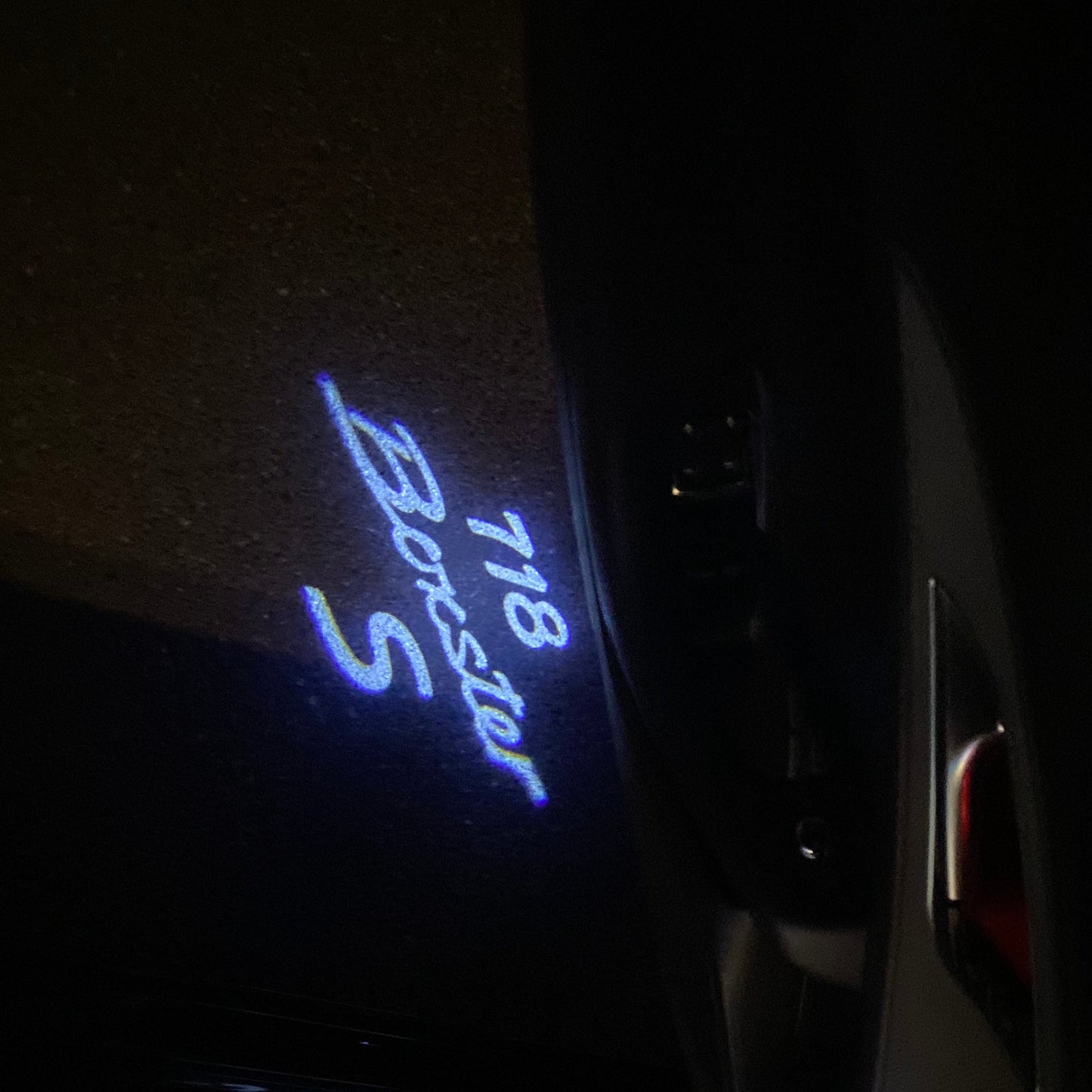 PORSCHE Boxster S LOGO PROJECTOT LIGHTS Nr.17 (الكمية 1 = 2 شعار فيلم / 2 أضواء باب)