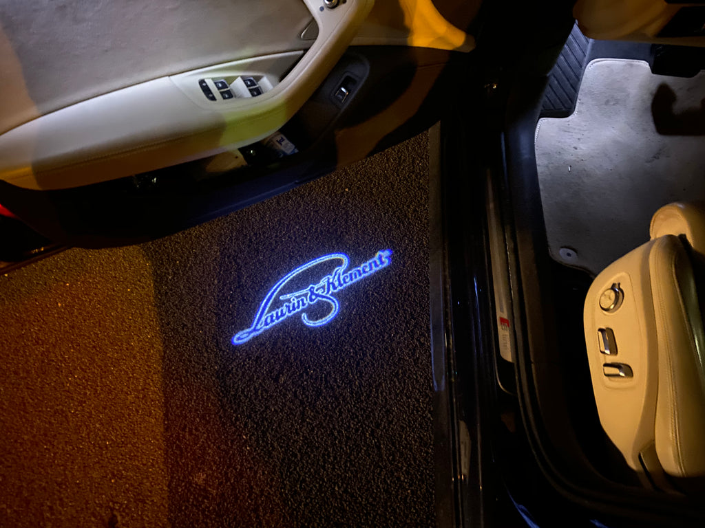 SKODA Laurin & Klement LOGO LOGO PROJEKTORLEUCHTEN Nr.19 (Anzahl 1 = 2 Logo Folien / 2 Türleuchten)