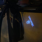 Maserati LOGO PROJECROTR LIGHTS Nr.01 (quantità 1 = 1 set / 2 luci porta)