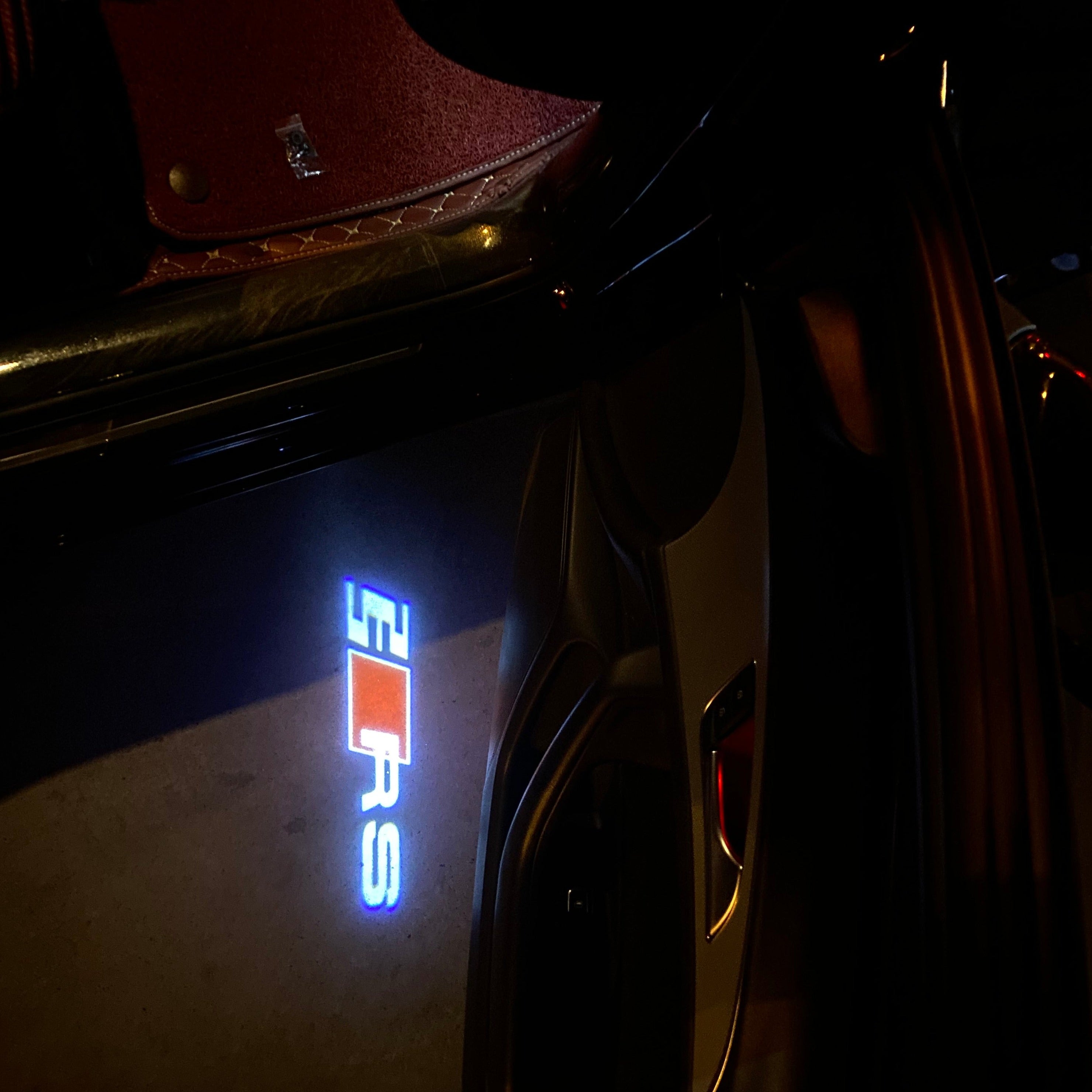 AUDI LOGO PROJECTOT LIGHTS Nr.19 (quantità 1 = 2 Logo Films /2 luci porta)