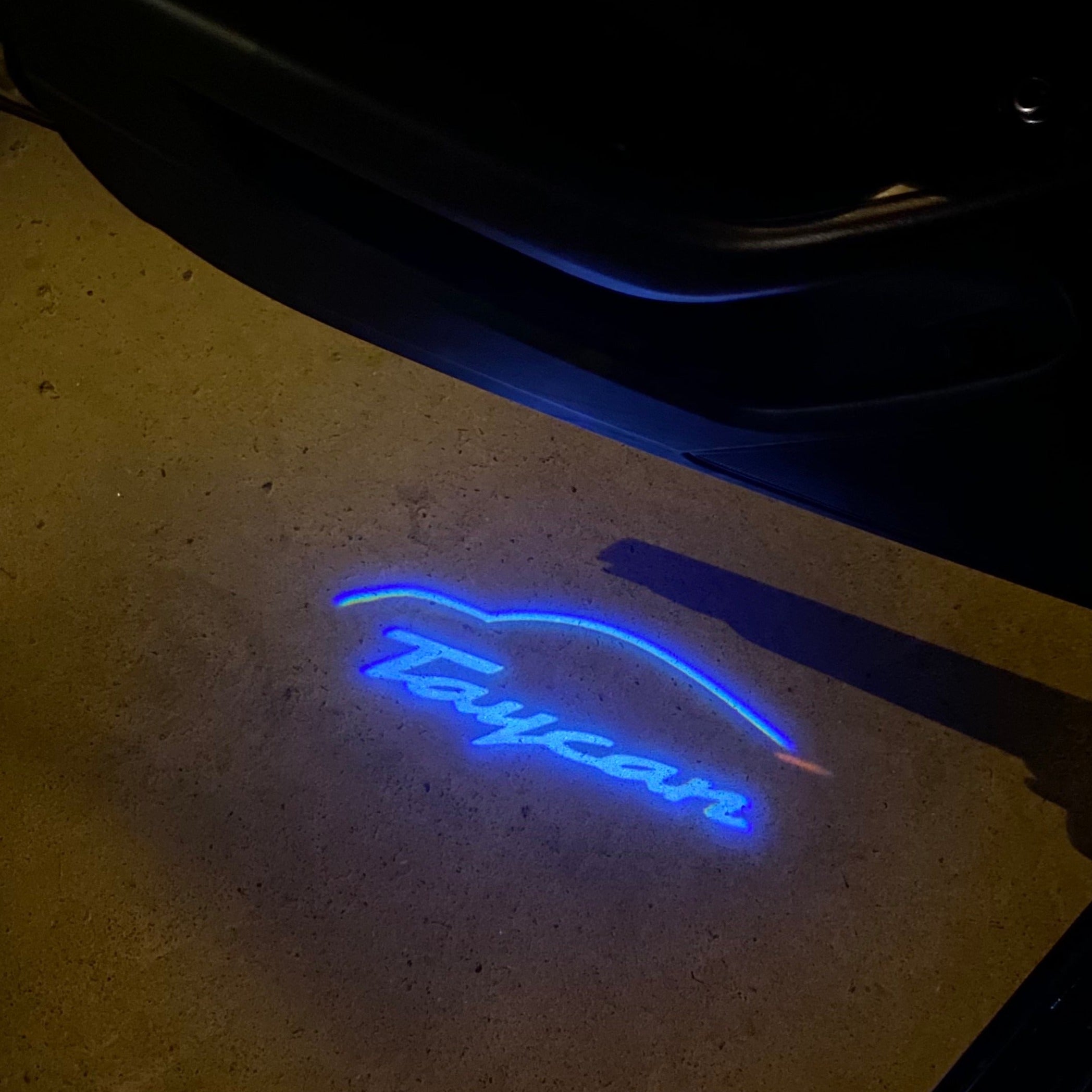 PORSCHE LOGO PROJECTOT LIGHTS Nr.87 (cantidad 1 = 2 logo película / 2 luces de puerta)
