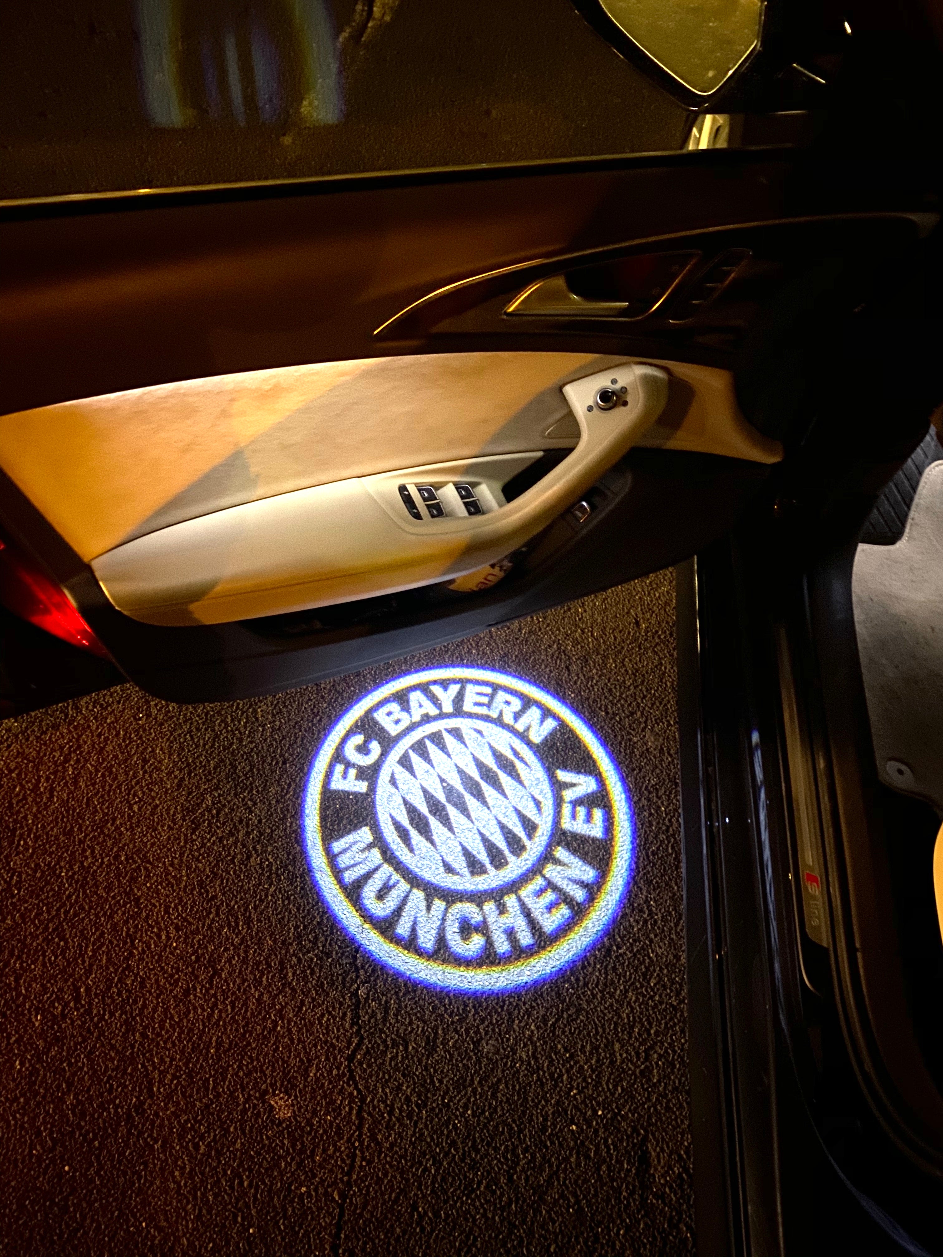 Fußball CLUB Logo Nr.258 (Menge 1 = 2 Logofilme /2 Türleuchten)