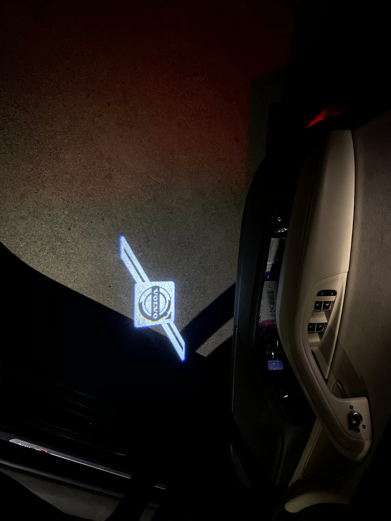 Volvo LOGO PROJECROTR LIGHTS Nr.29 (quantità 1 = 2 Logo Film / 2 luci porta)