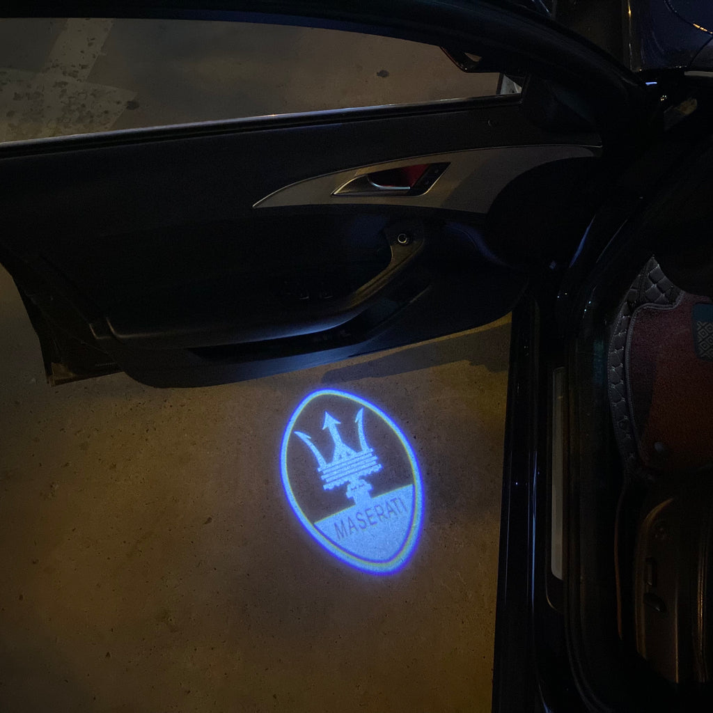 Maserati LOGO PROJECROTR LIGHTS Nr.01 (quantità 1 = 1 set / 2 luci porta)