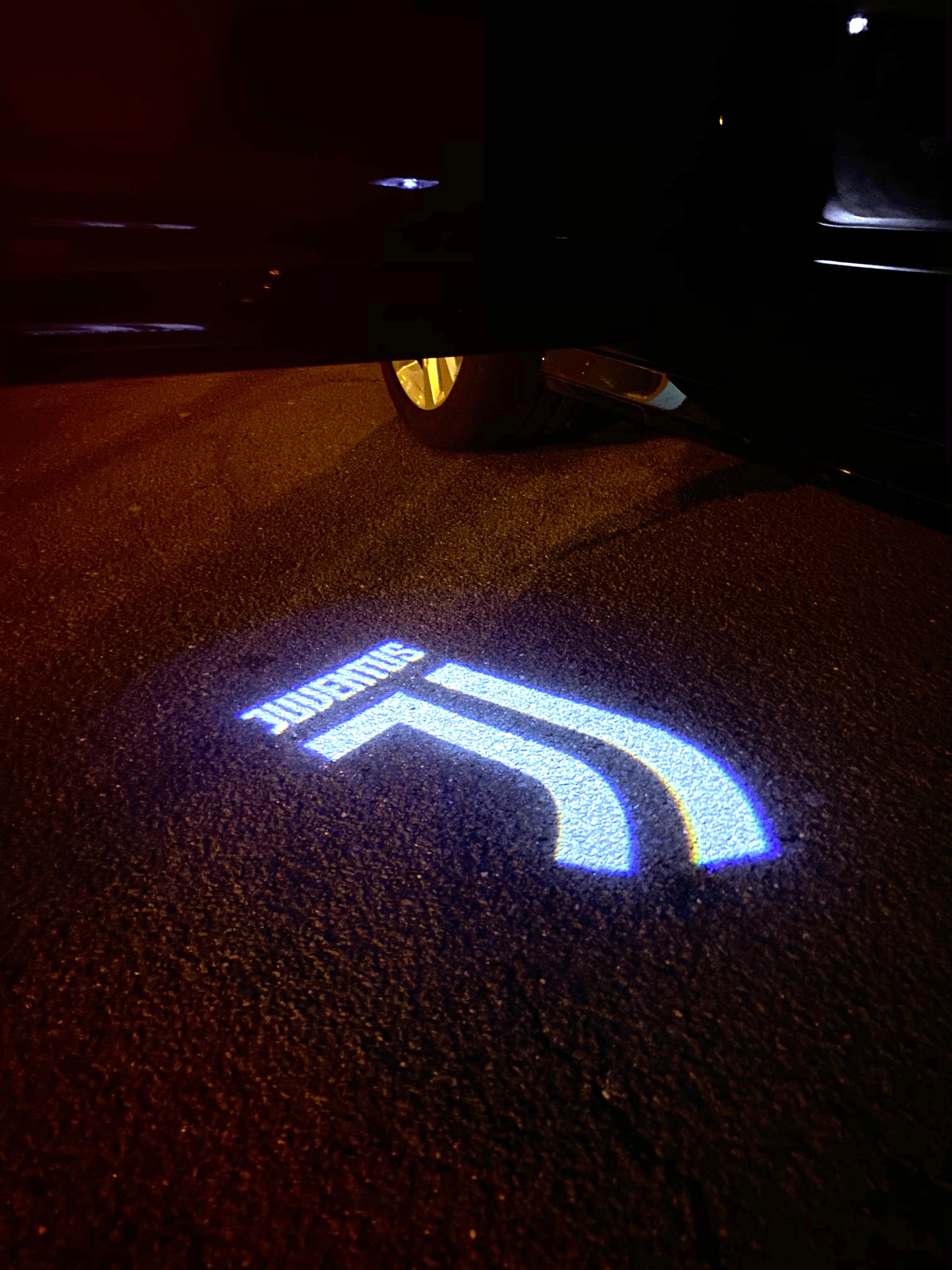 Fußball CLUB Logo Nr.258 (Menge 1 = 2 Logofilme /2 Türleuchten)