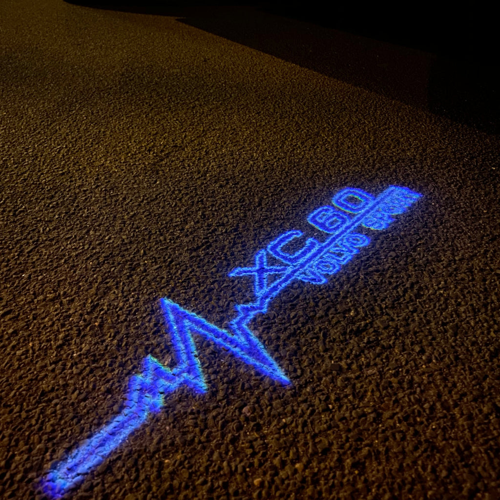 XC60 LOGO PROJECTOR LIGHTS Nr.43 (الكمية 1 = 2 شعار فيلم / 2 مصباح باب)