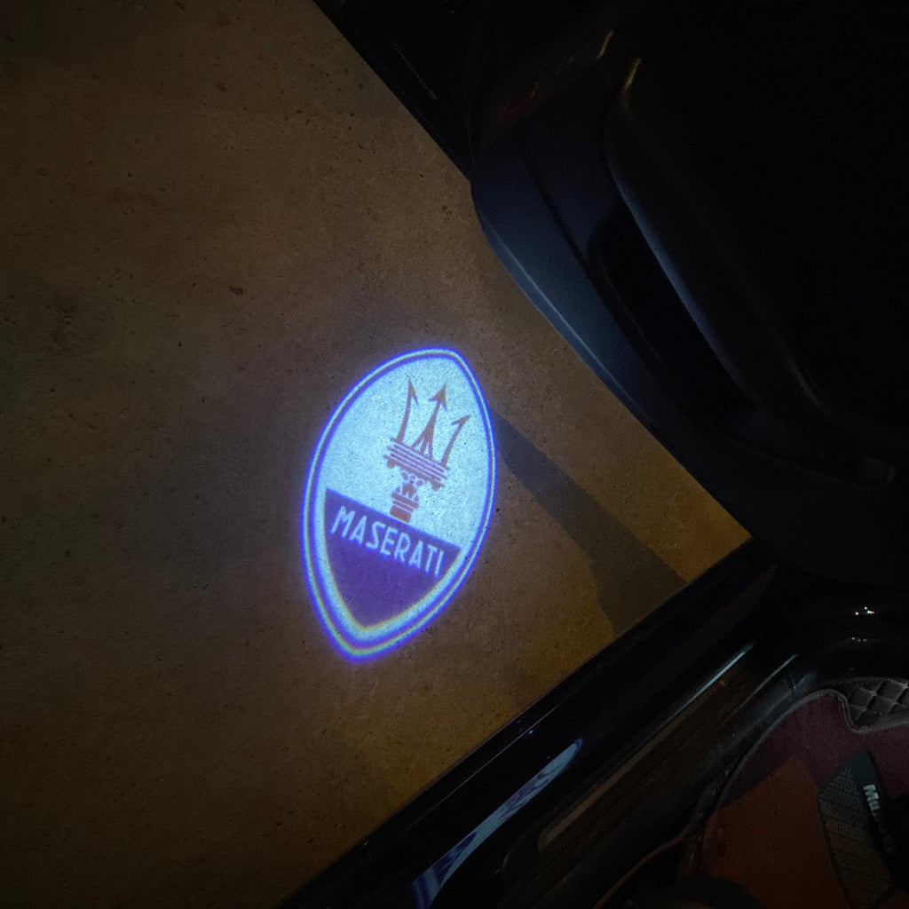 LUCES Maserati LOGO PROJECROTR Nr.01 (cantidad 1 = 1 juegos / 2 luces de puerta)