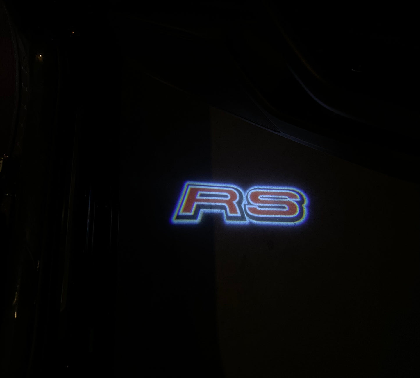 AUDI LOGO PROJECTOT LIGHTS Nr.19 (cantidad 1 = 2 películas con logotipo /2 luces de puerta)