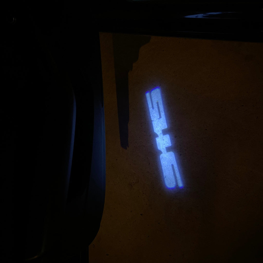 PORSCHE LOGO PROJECTOT LIGHTS Nr.71 (quantità 1 = 2 Logo Film / 2 luci porta)