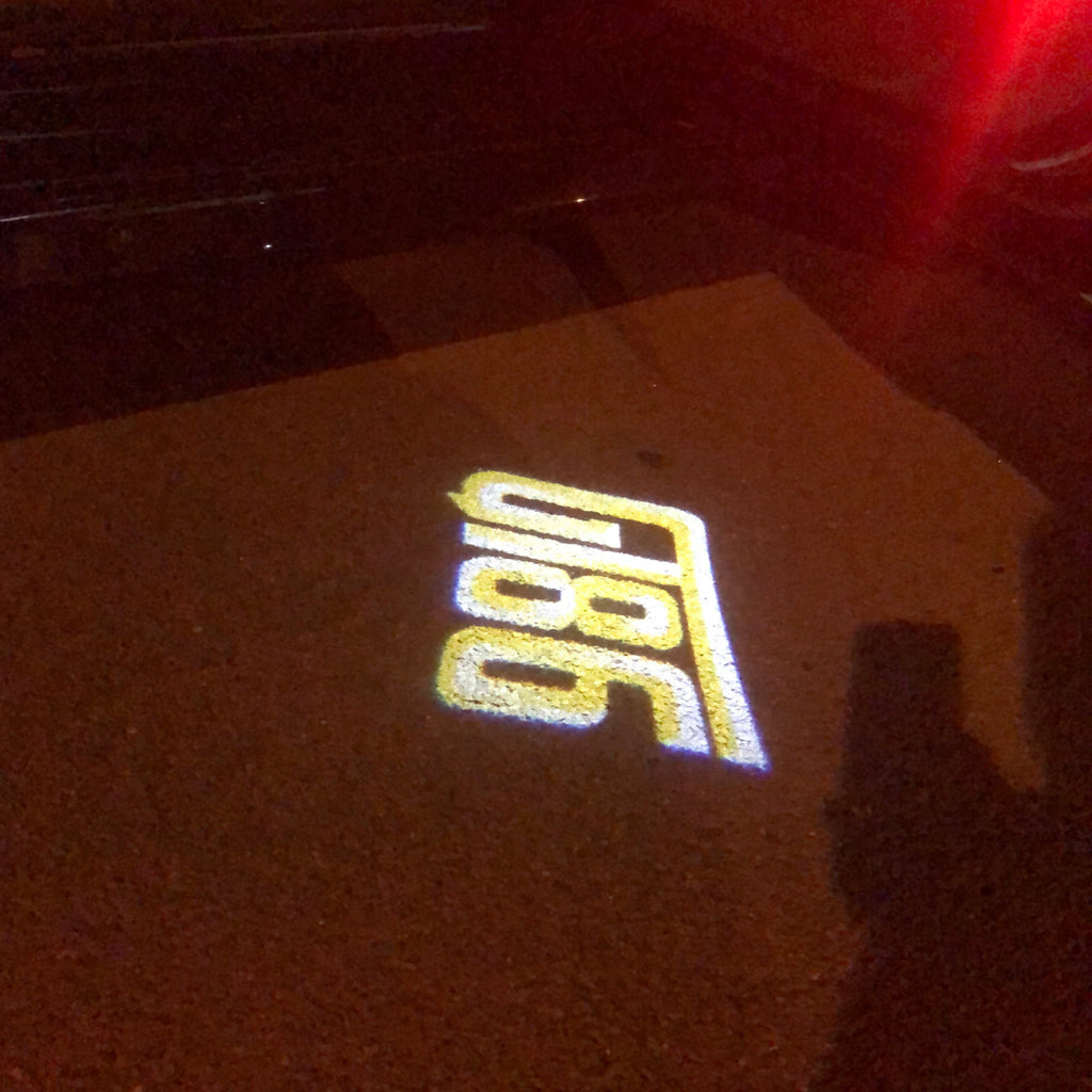 GT 86 LOGO PROJECTOT LIGHTS Nr.11 (Menge 1 = 2 Logofolien /2 Türleuchten)