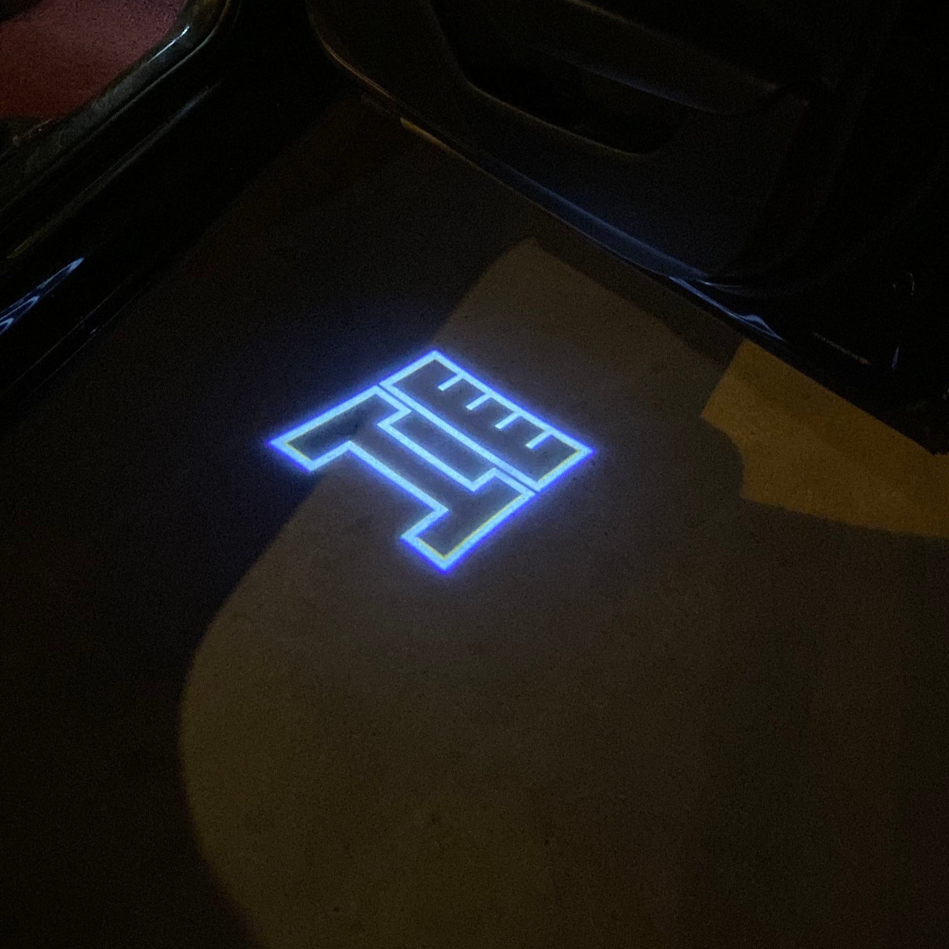 AUDI LOGO PROJECTOT LIGHTS Nr.19 (quantità 1 = 2 Logo Films /2 luci porta)