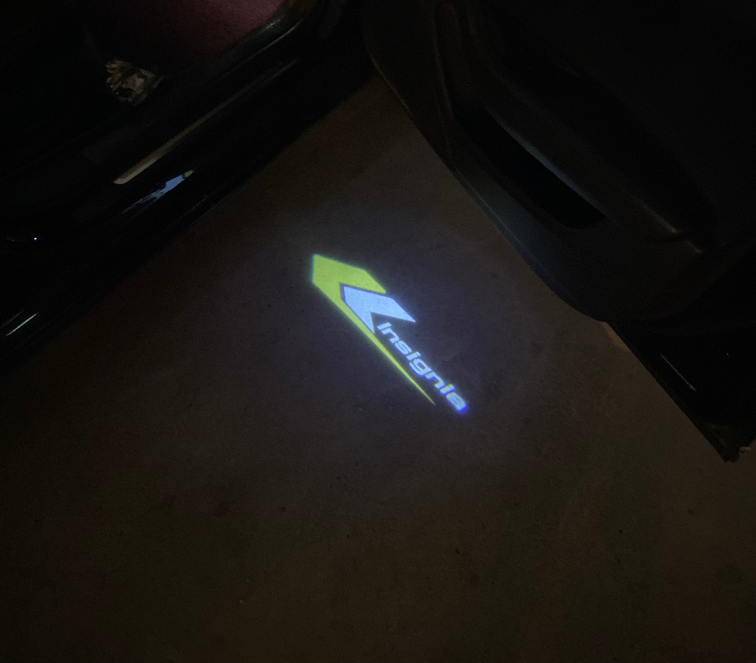 Opel Insignia LOGO PROJECROTR LIGHTS Nr.01 (Menge 1 = 1 Sets/2 Türleuchten)