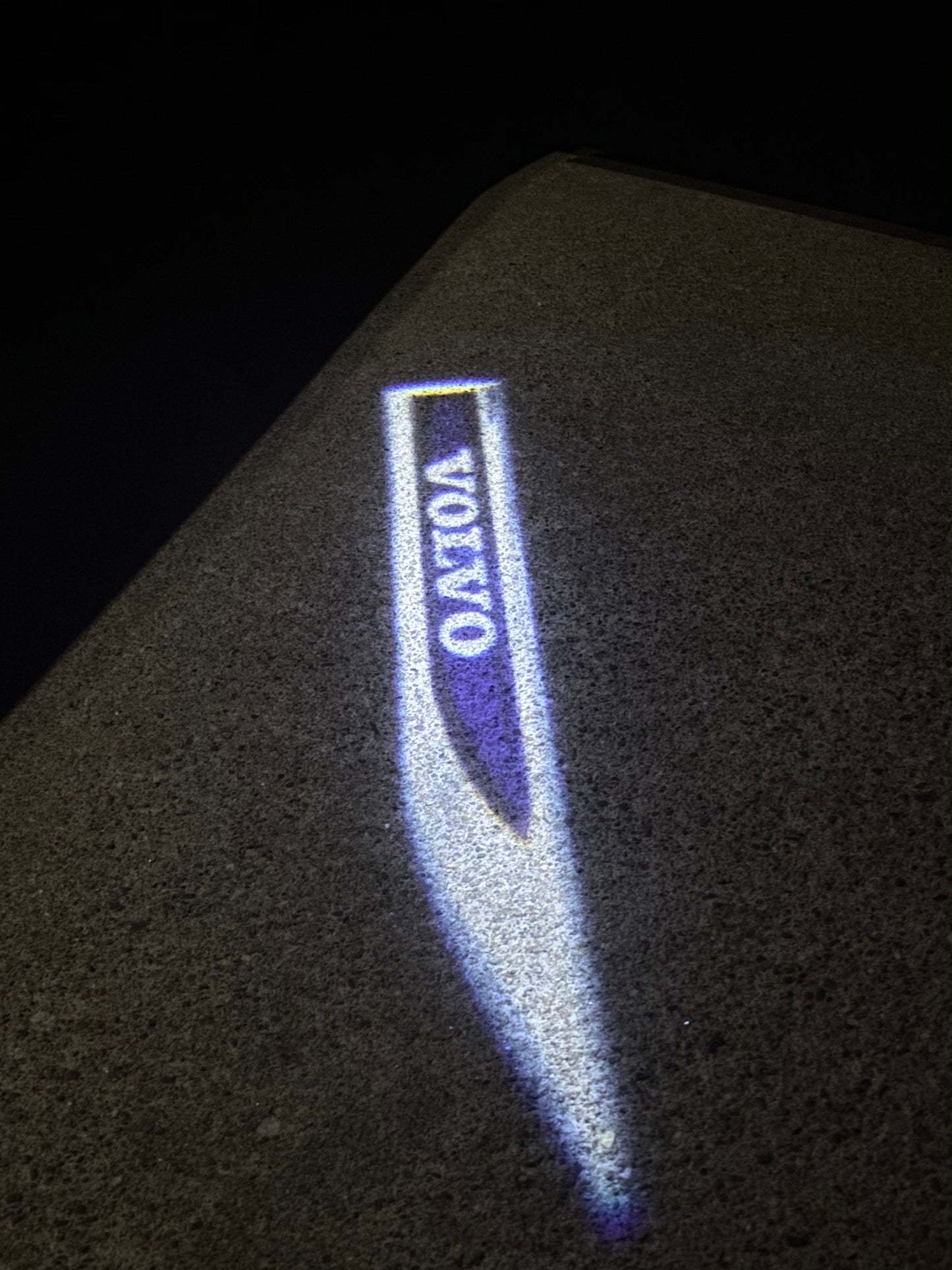 Volvo LOGO PROJECROTR LIGHTS Nr.139 (quantità 1 = 2 logo film / 2 luci porta)