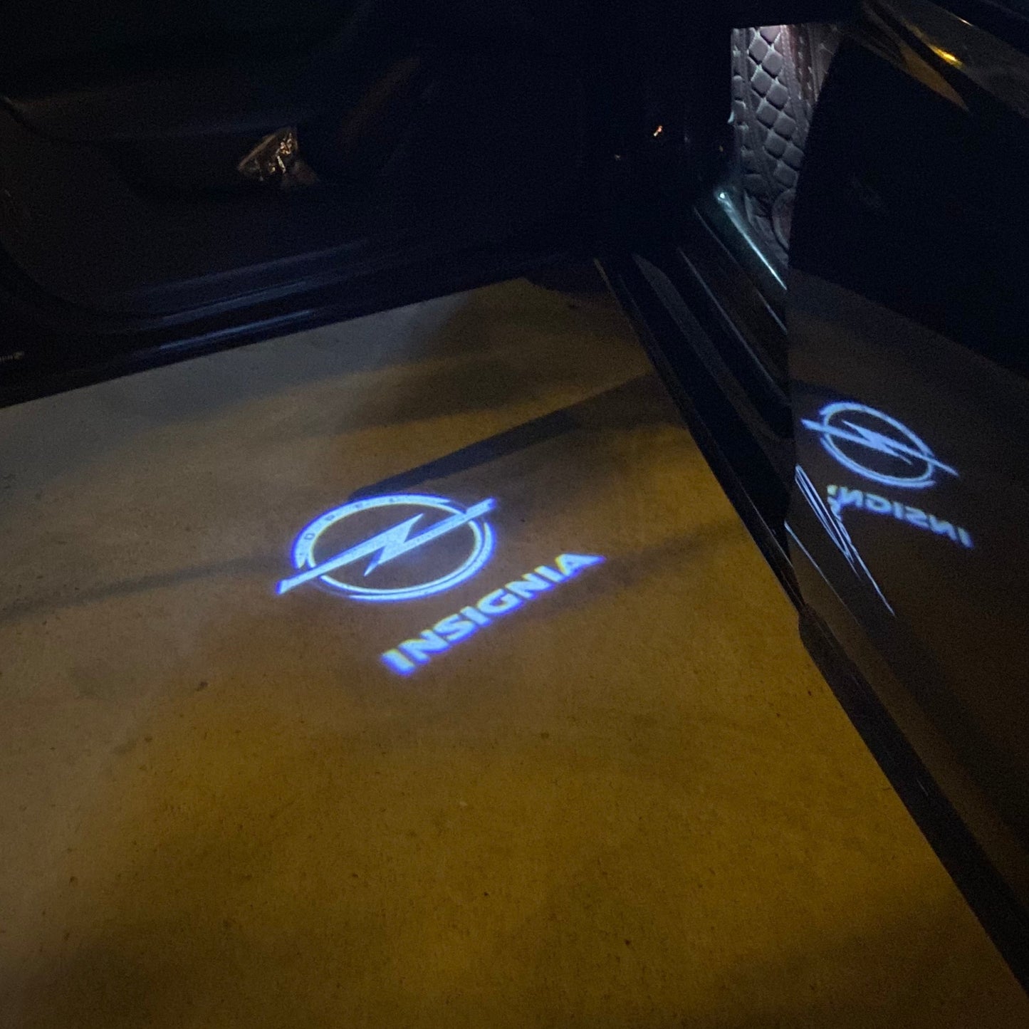 Opel Insignia Original  LOGO PROJECROTR LIGHTS Nr.41 (quantity 1 = 1 sets/2 door lights)