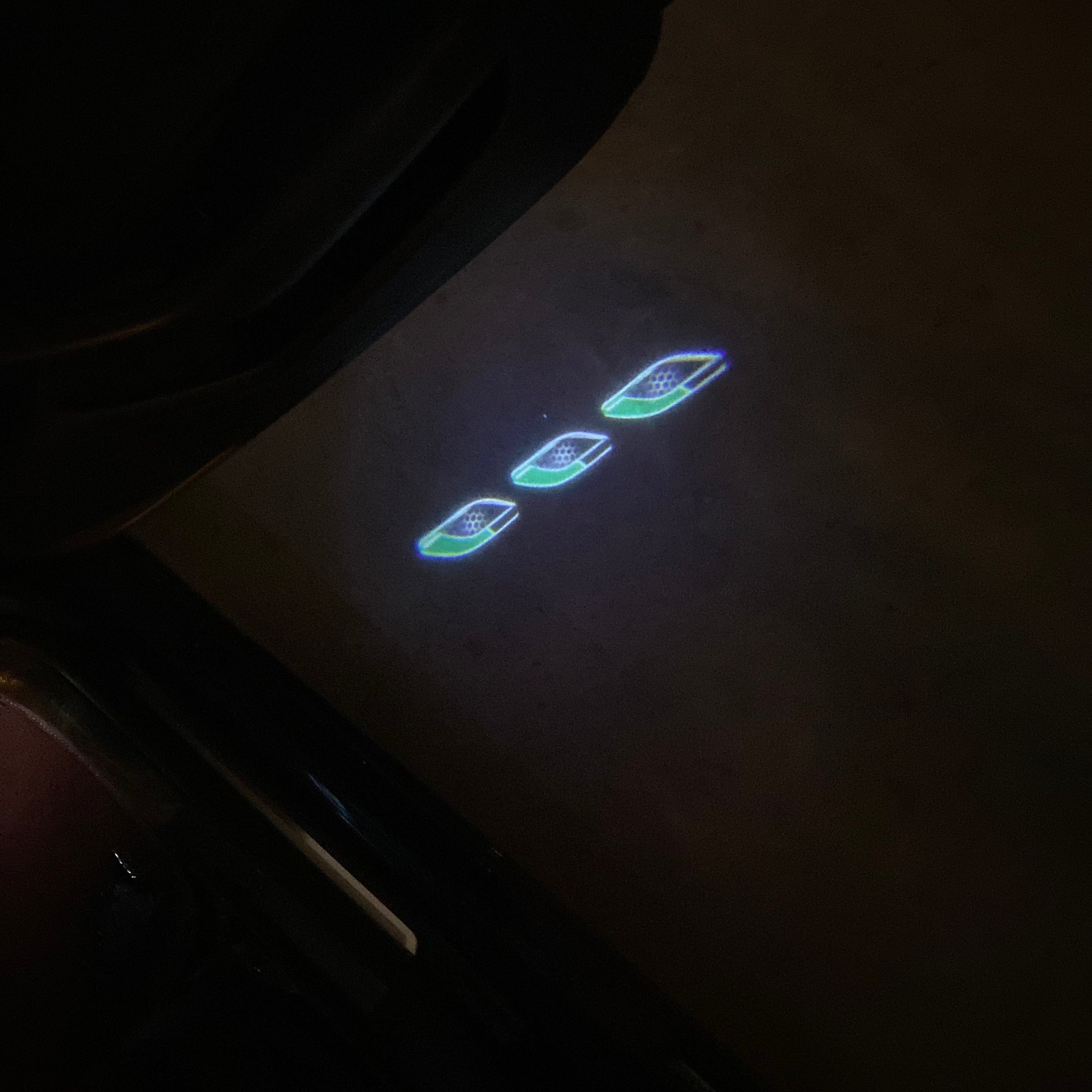 Maserati LOGO PROJECROTR LIGHTS Nr.01 (quantità 1 = 1 set / 2 luci porta)