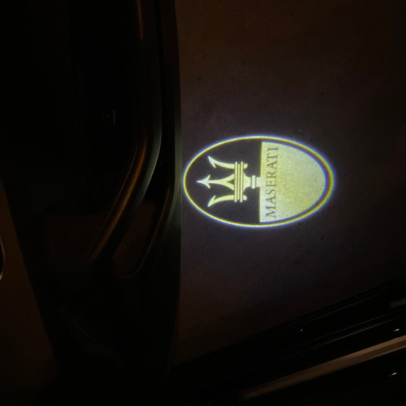Maserati LOGO PROJECROTR LIGHTS Nr.01 (quantità 1 = 1 set / 2 luci porta)