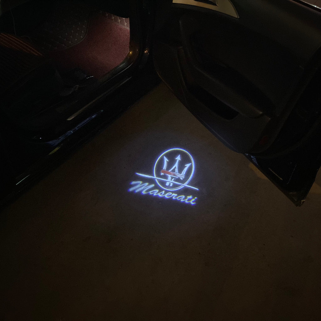 Maserati LOGO PROJECROTR LIGHTS Nr.01 (quantità 1 = 1 set / 2 luci porta)
