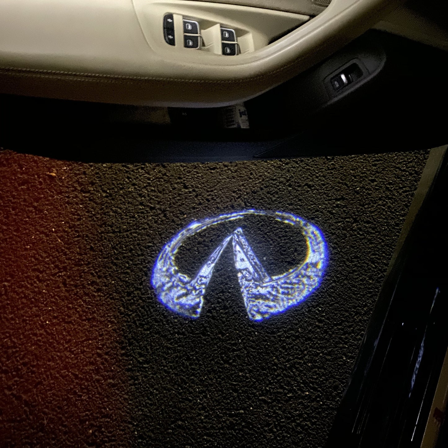 INFINITI Original  LOGO PROJECROTR LIGHTS Nr.02 (quantity 1 = 1 sets/2 door lights)