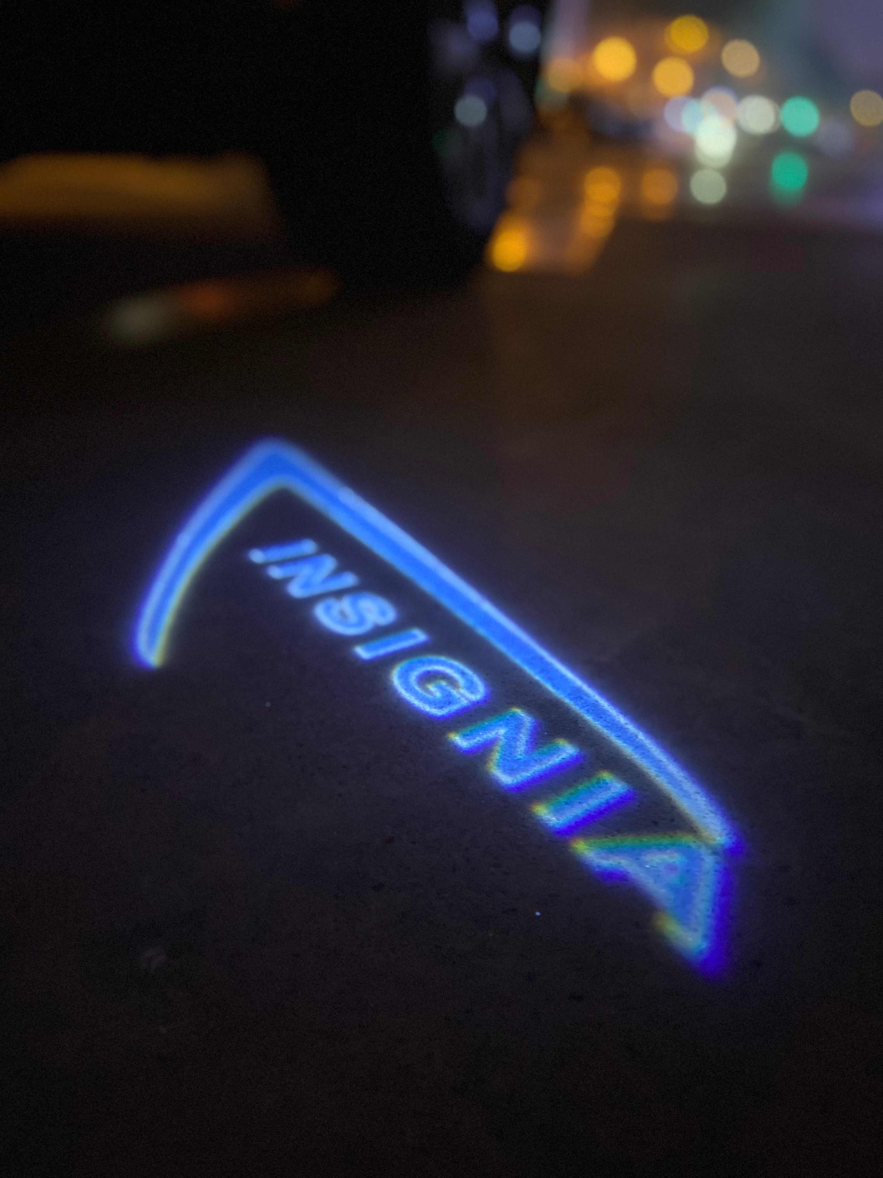 أوبل INSignia LOGO PROJECROTR أضواء Nr.01 (كمية 1 = 1 مجموعات / 2 أضواء الباب)