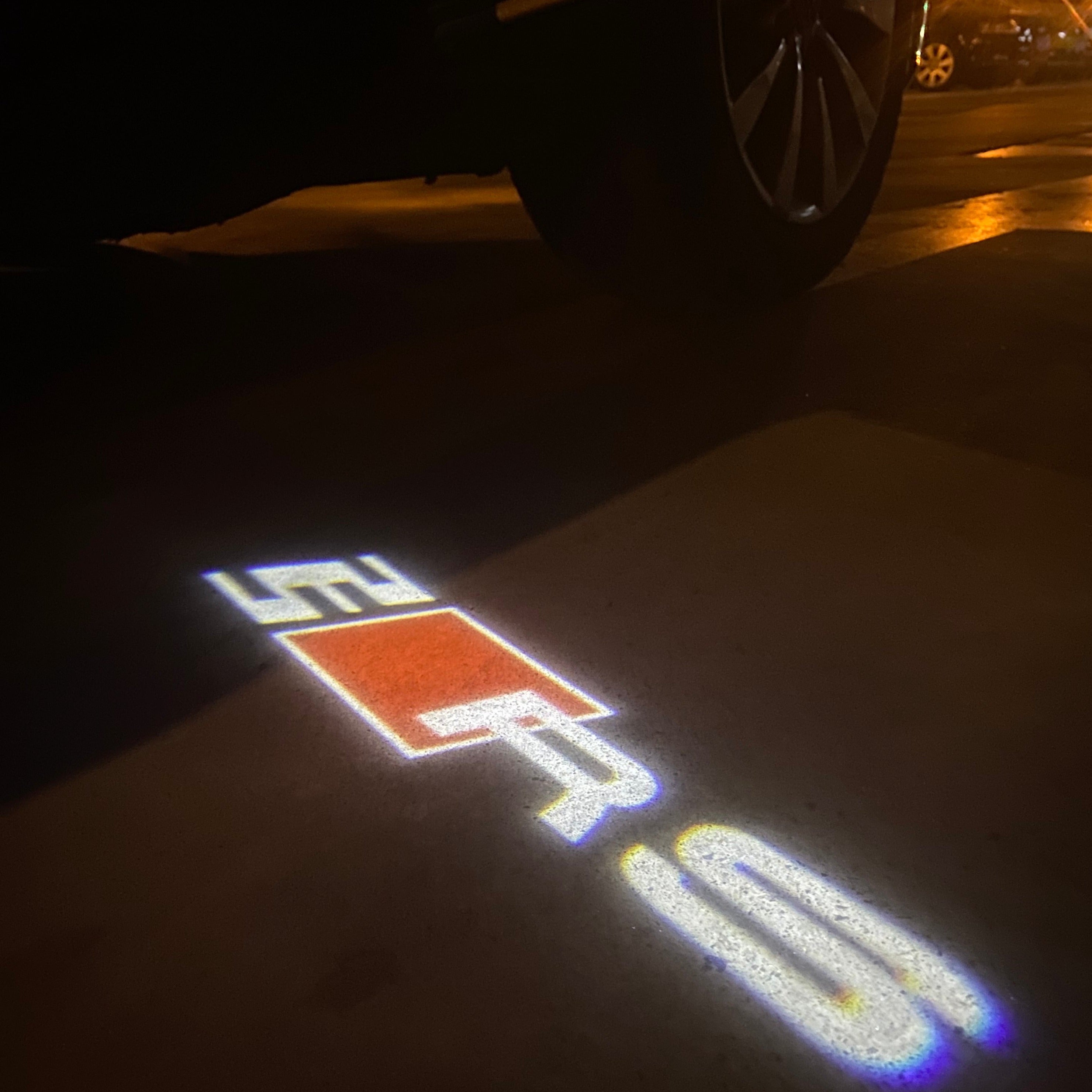 AUDI LOGO PROJECTOT LIGHTS Nr.19 (quantità 1 = 2 Logo Films /2 luci porta)