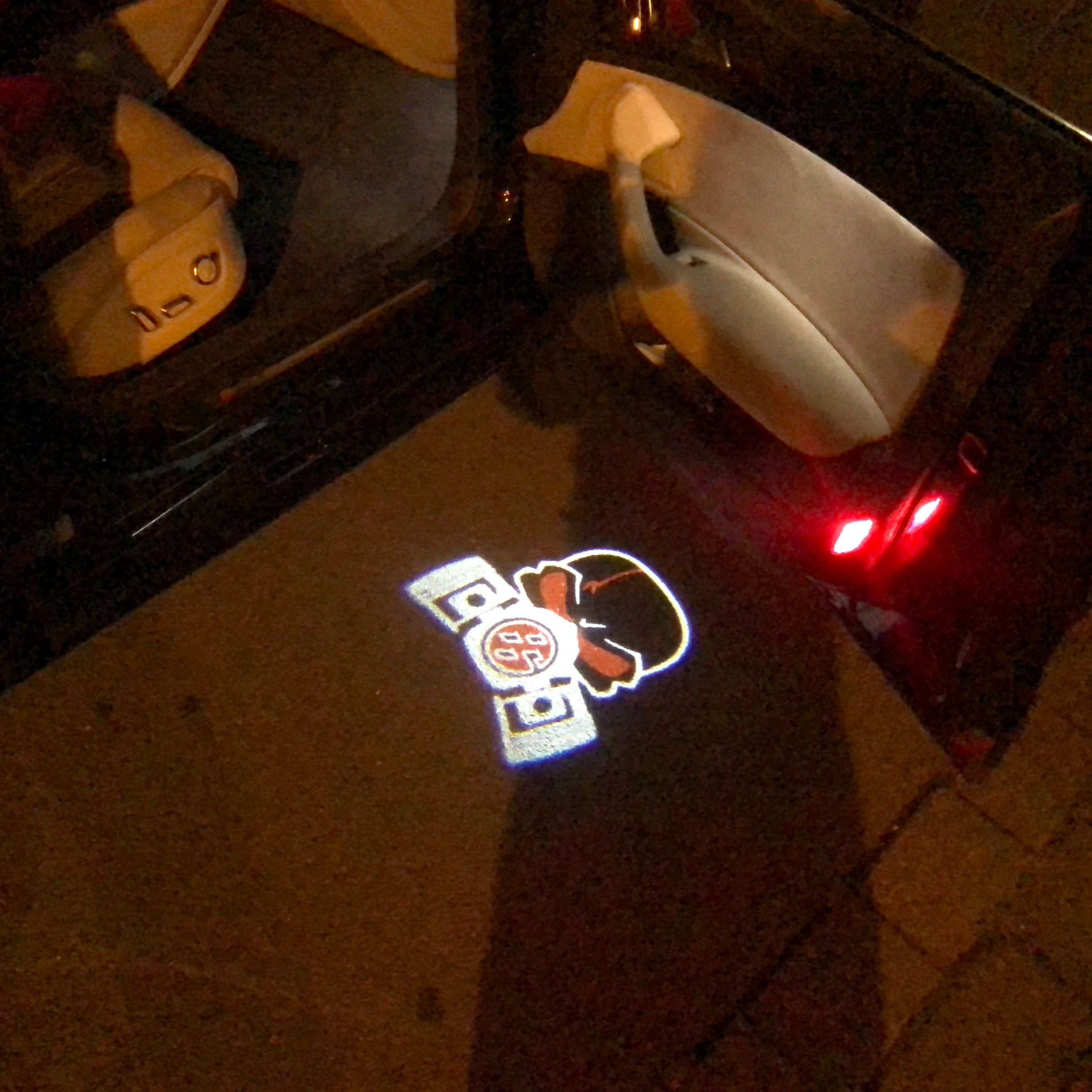 TOYOTA  GT86 LOGO PROJECROTR LIGHTS Nr.01 Logo ( quantity 1 = 1 sets/2 door lights)