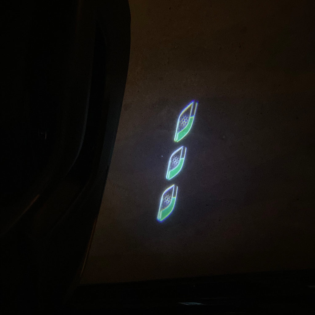 Maserati LOGO PROJECROTR LIGHTS Nr.01 (quantità 1 = 1 set / 2 luci porta)