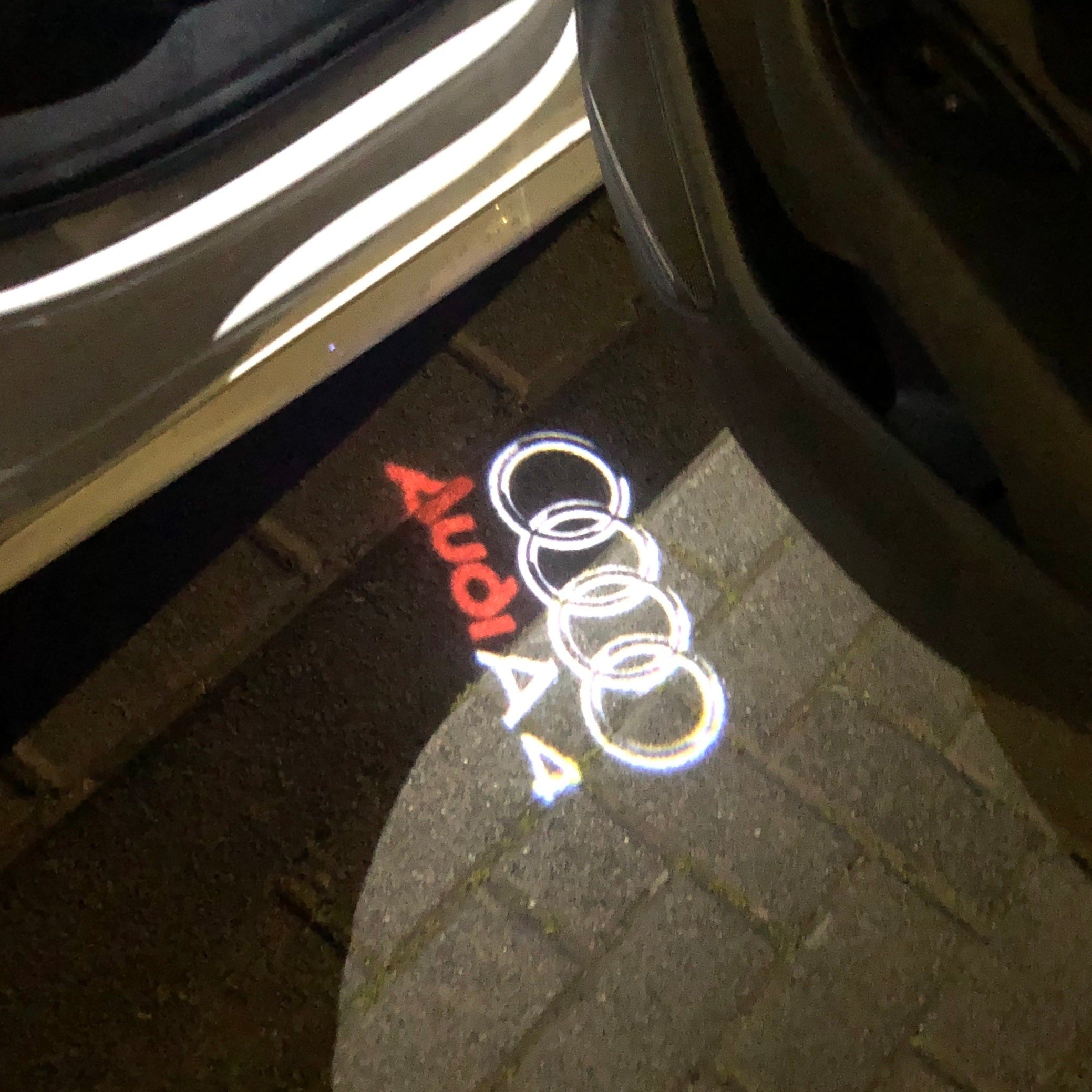 AUDI LOGO PROJECTOT LIGHTS Nr.42 (quantità 1 = 2 Logo Films /2 luci porta)