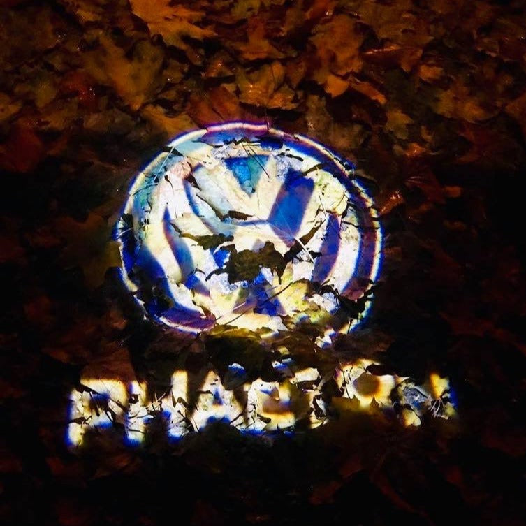 Volkswagen Luces de puerta PHAETON Logo Nr. 76 (cantidad 1 = 2 películas con logotipo / 2 luces de puerta）