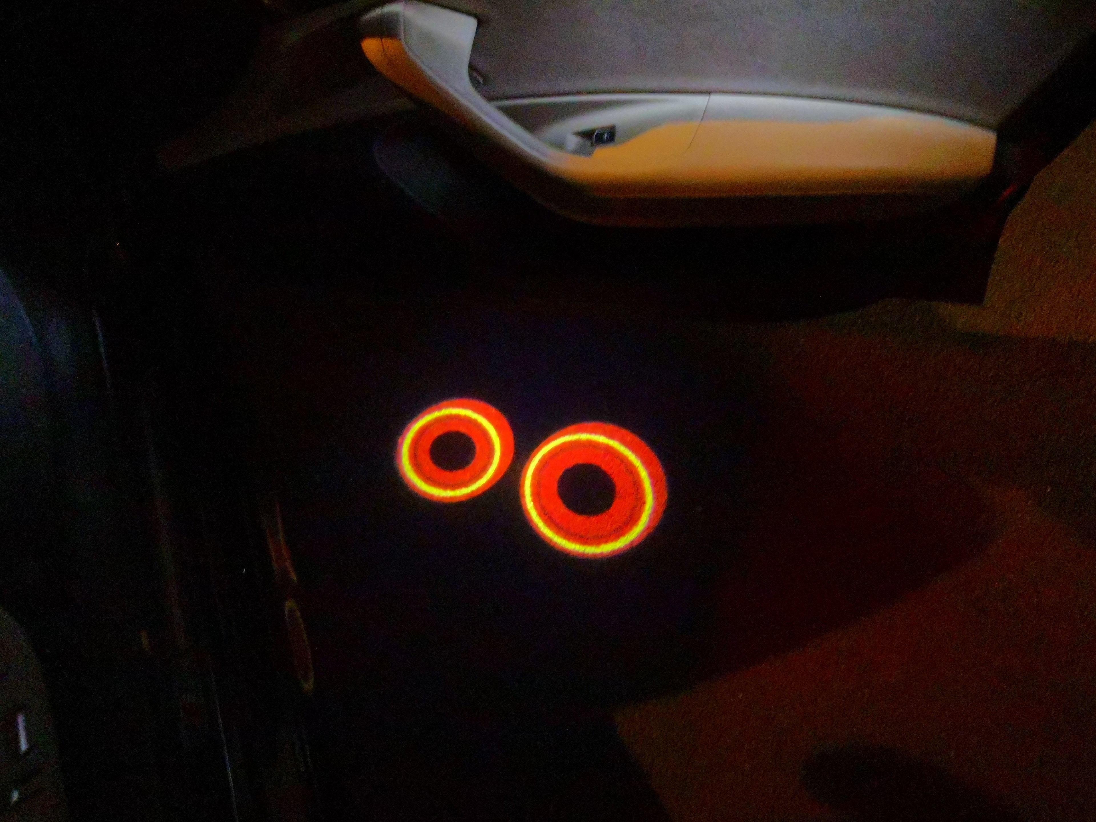 GTR-R35 LOGO PROJEKTORLEUCHTEN Nr.09 (Anzahl 1 = 2 Logo Folien / 2 Türleuchten)