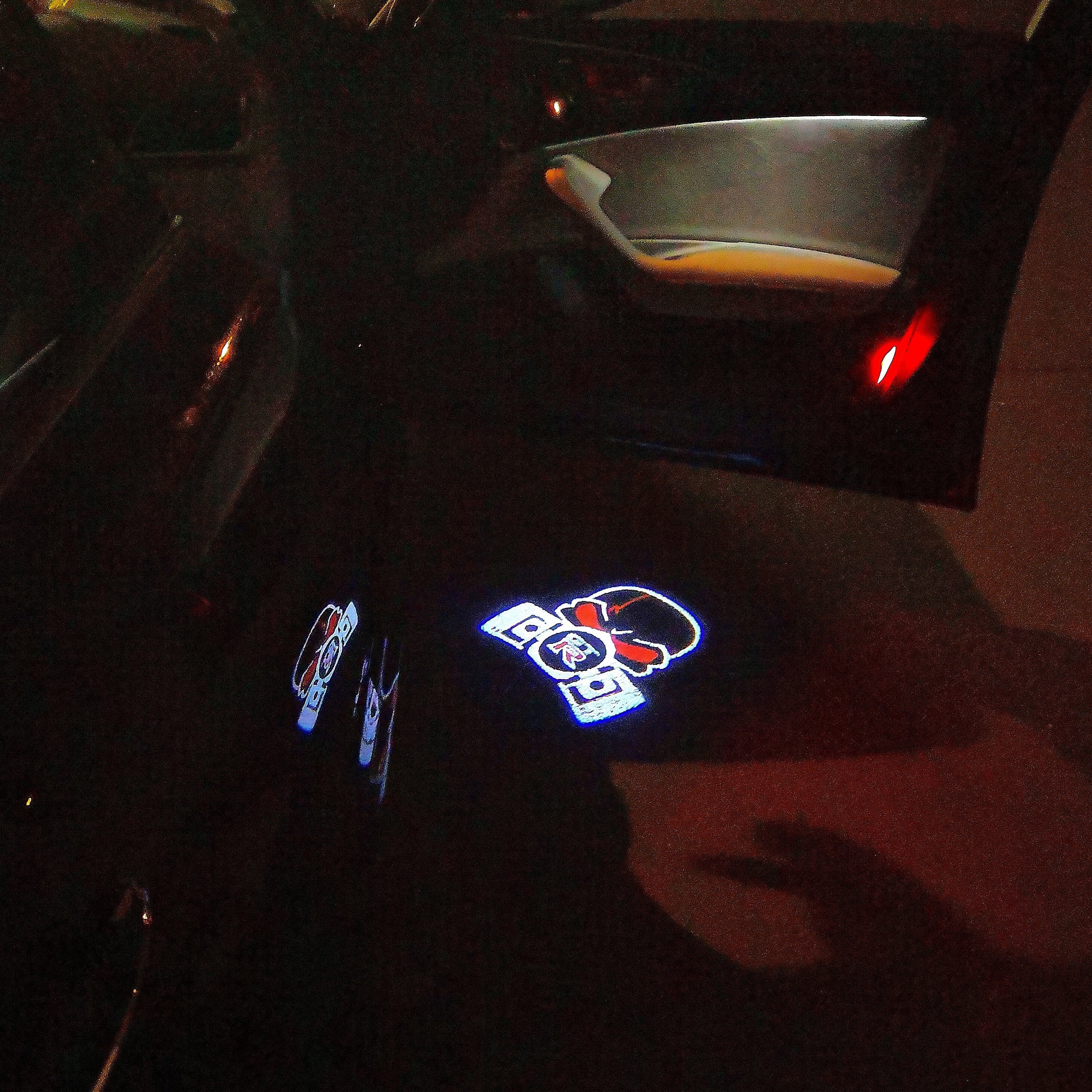 GTR R35 MASK LOGO PROJECTOT LIGHTS Nr.02 (Menge 1 = 2 Logofolien /2 Türleuchten)