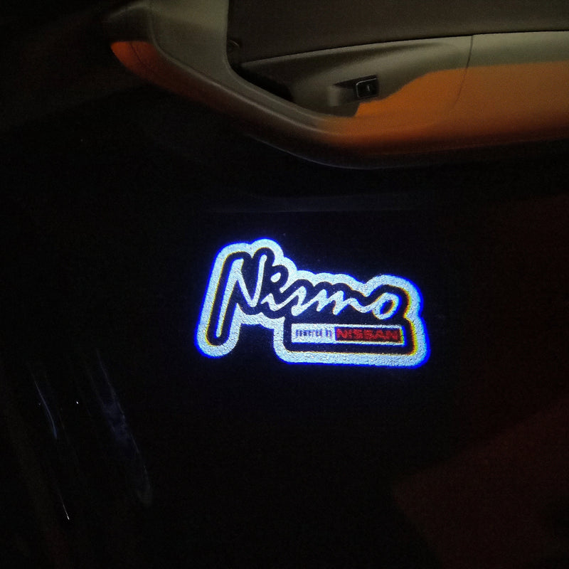 NISMO LOGO PROJECTOT LIGHTS Nr.10 (الكمية 1 = 2 Logo Films /2 أضواء الباب)
