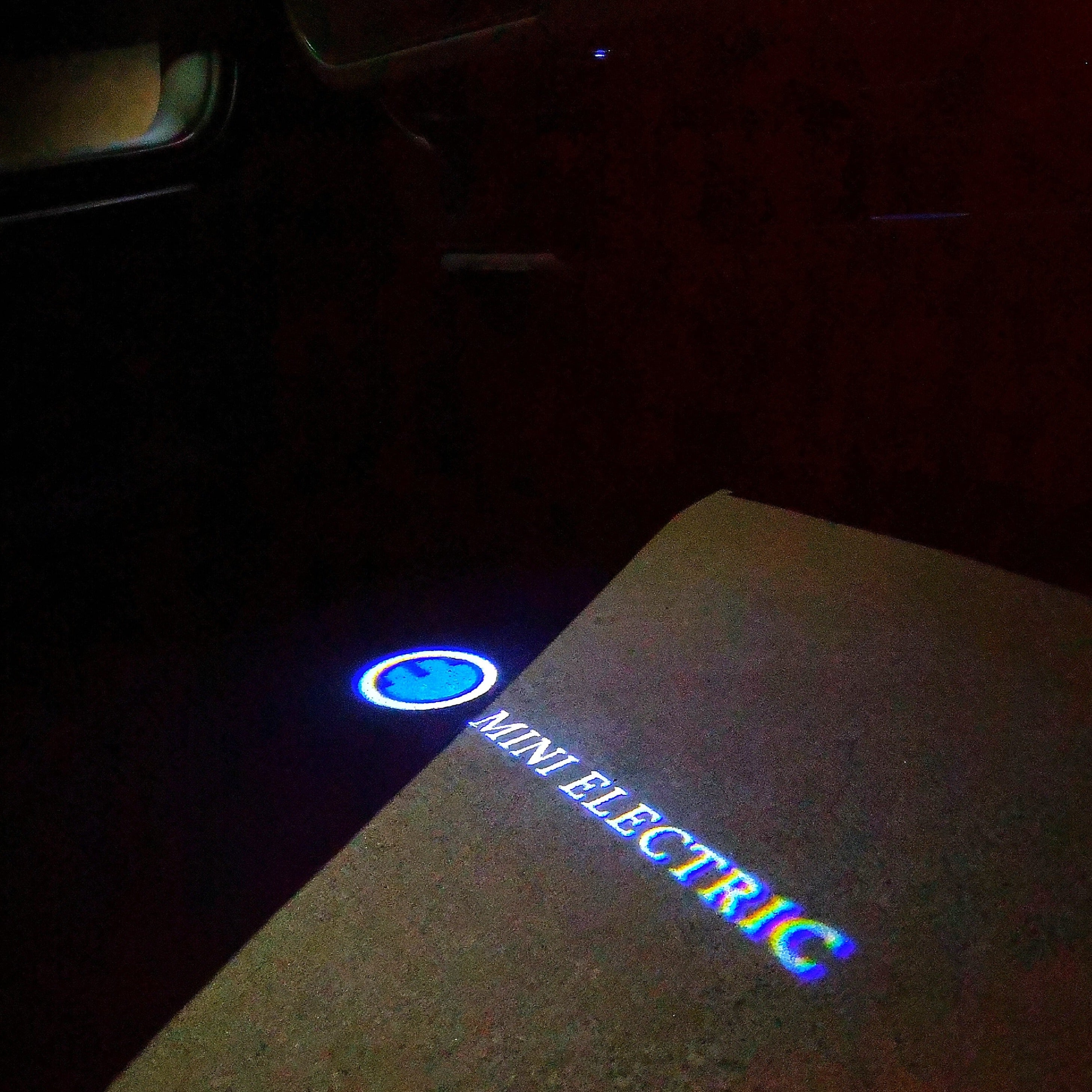 LUCI PROIETTORI MINI LOGO ELETTRICO Nr.62 (quantità 1 = 2 Logo Film / 2 luci porta)