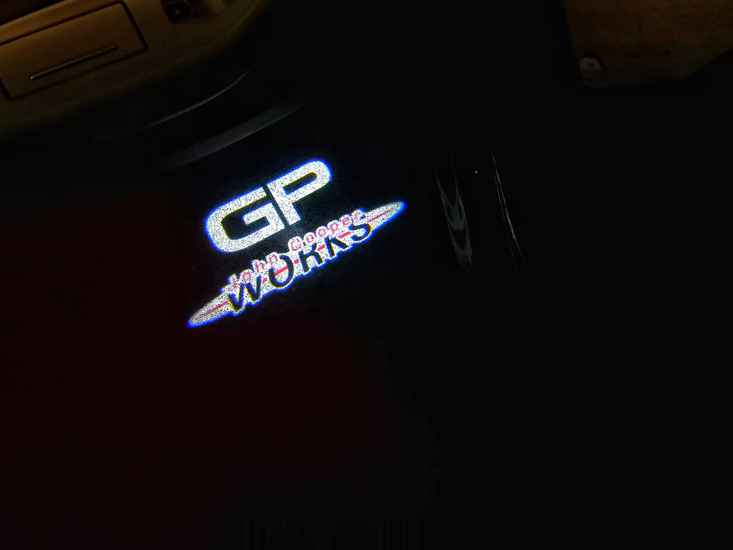 MINI GP LOGO PROJECROTR LIGHTS Nr.159 (cantidad 1 = 2 logo película / 2 luces de puerta)