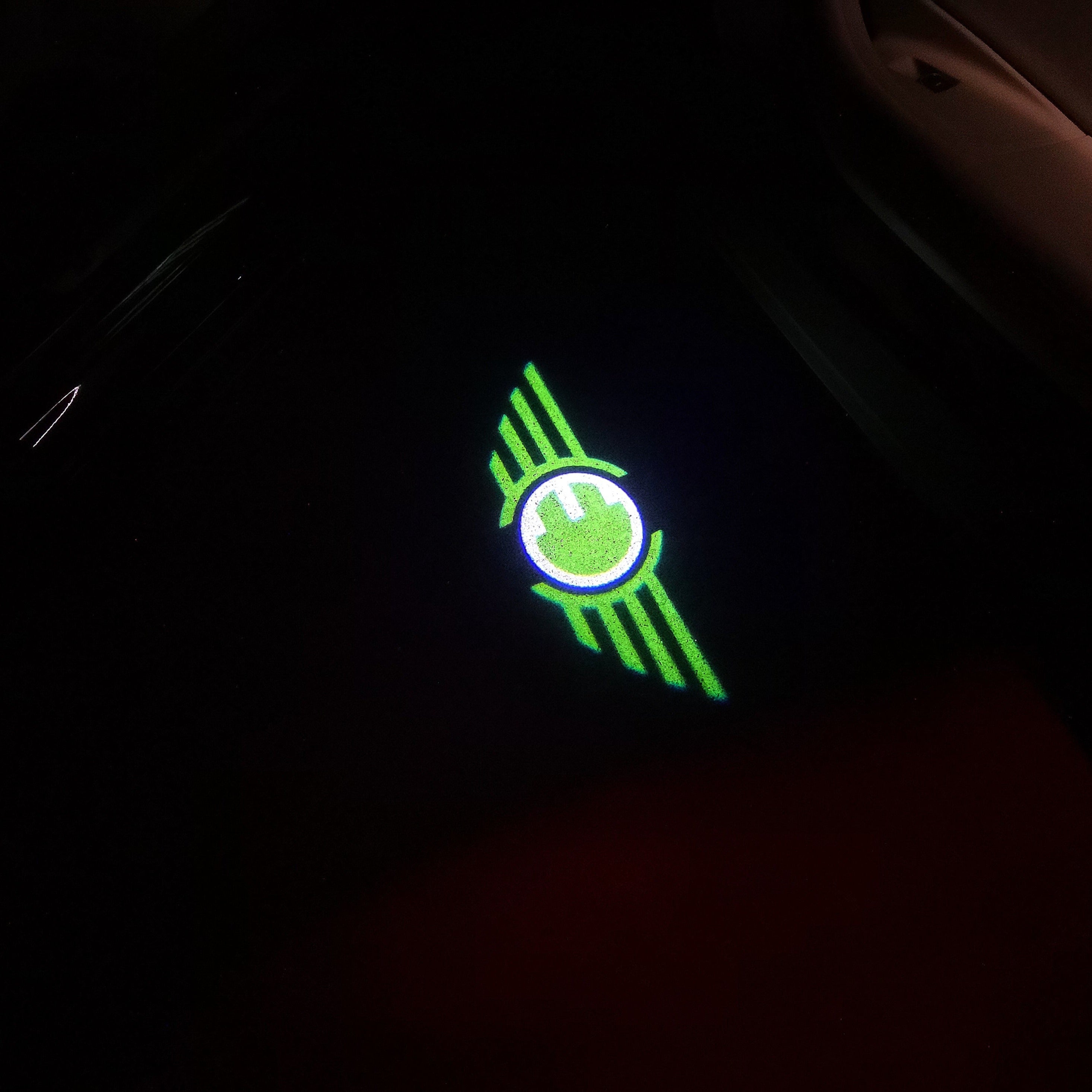 LUCI PROIETTORI MINI LOGO ELETTRICO Nr.101 (quantità 1 = 2 Logo Film / 2 luci porta)