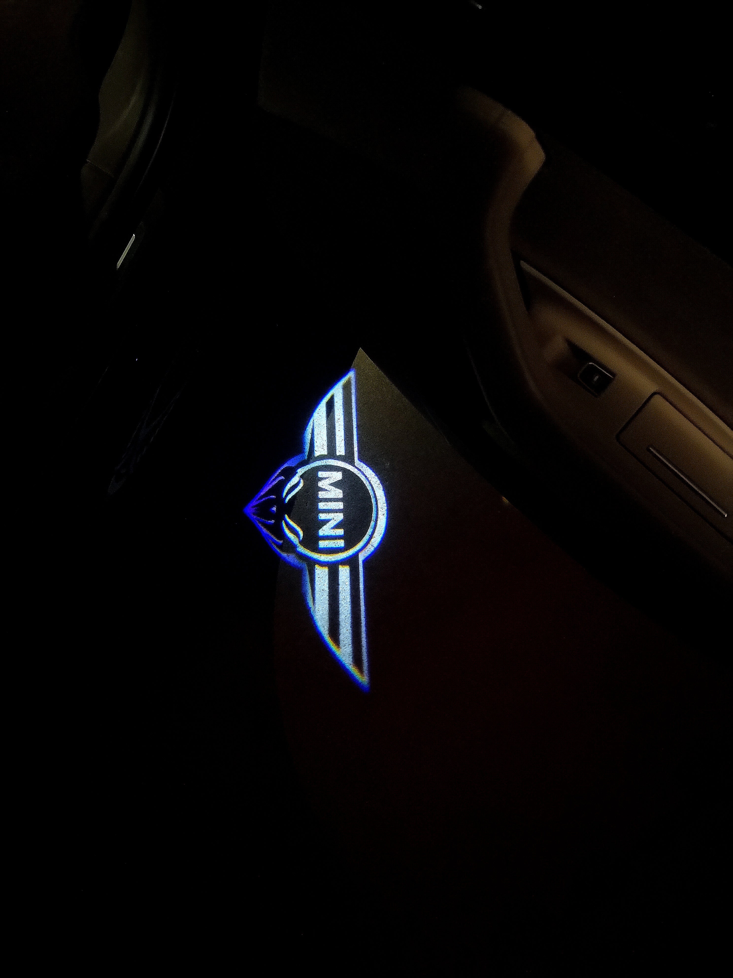 MINI LOGO PROJECROTR LUCI Nr.15 (quantità 1 = 2 Logo Film / 2 luci porta)