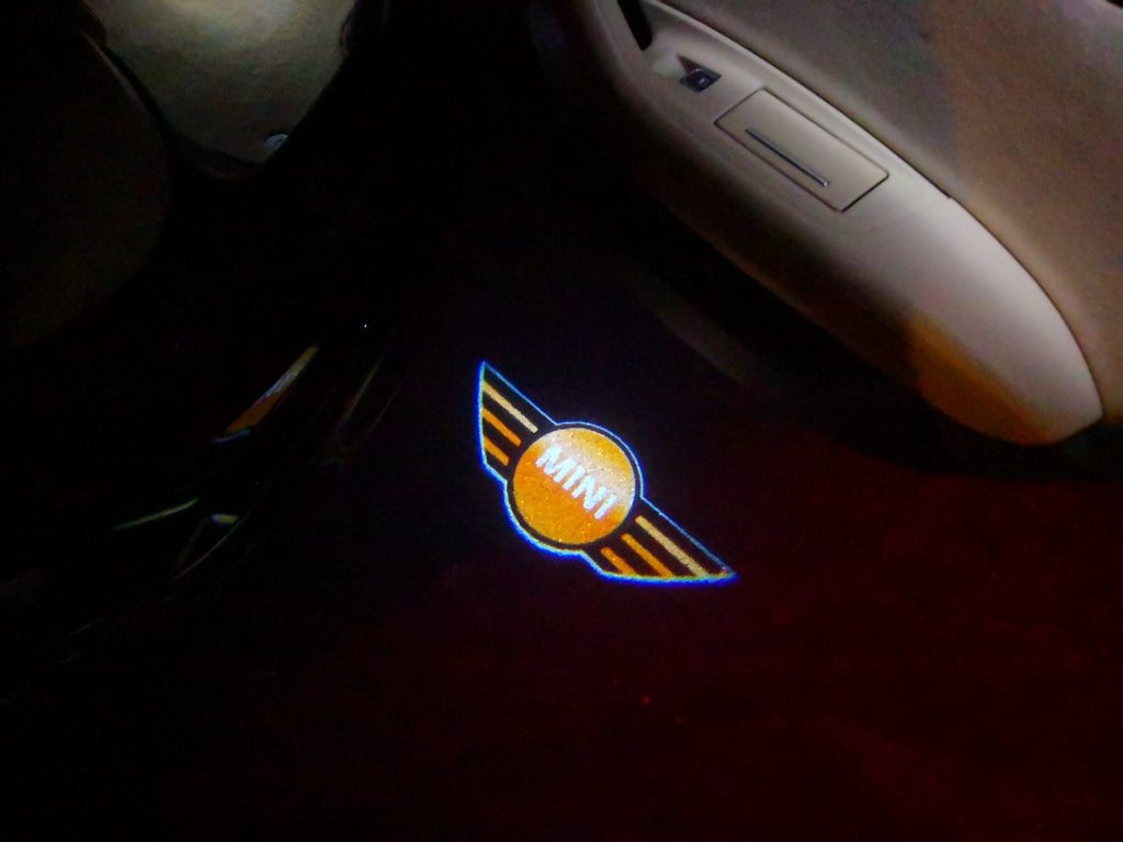 MINI LOGO PROJECROTR LIGHTS Nr.07 (quantité 1 = 2 Logo Film / 2 feux de porte)