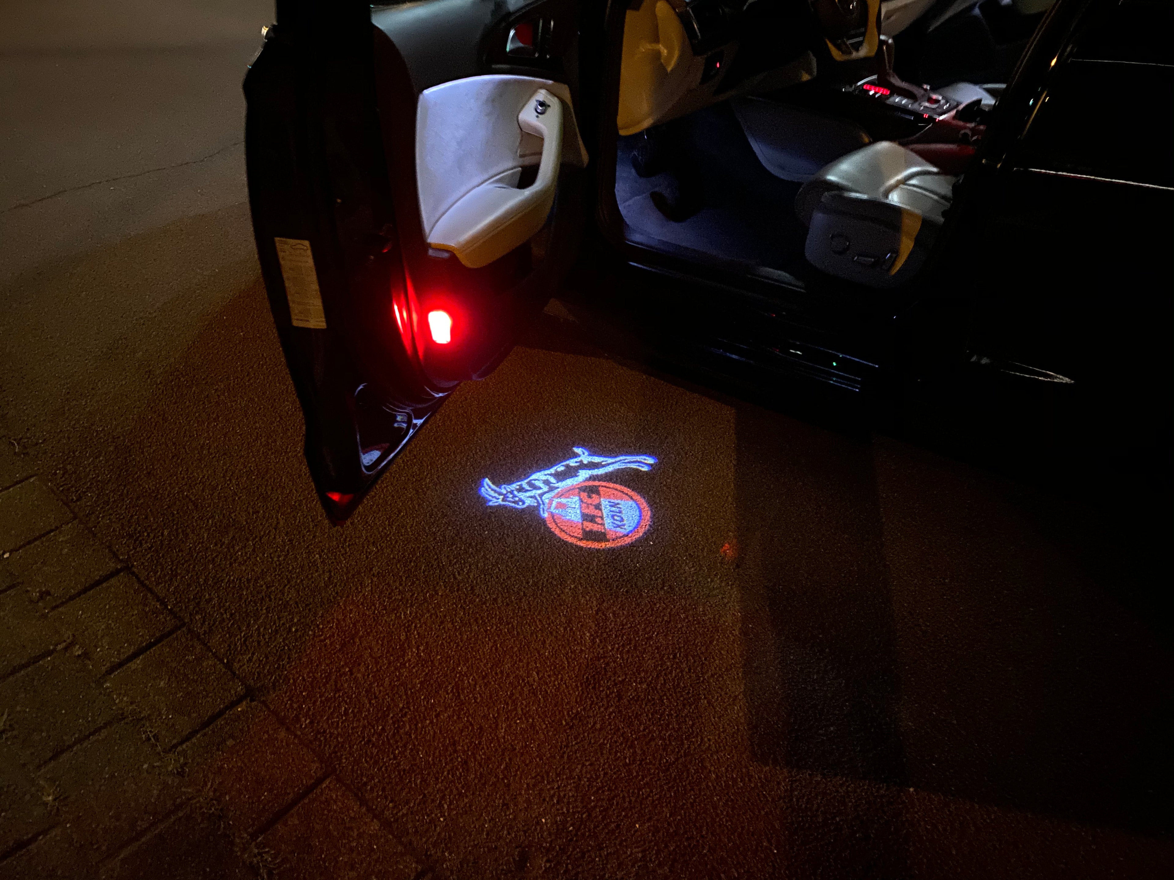 FC Köln Logo Nr.257 (Menge 1 = 2 Logofilme /2 Türleuchten)