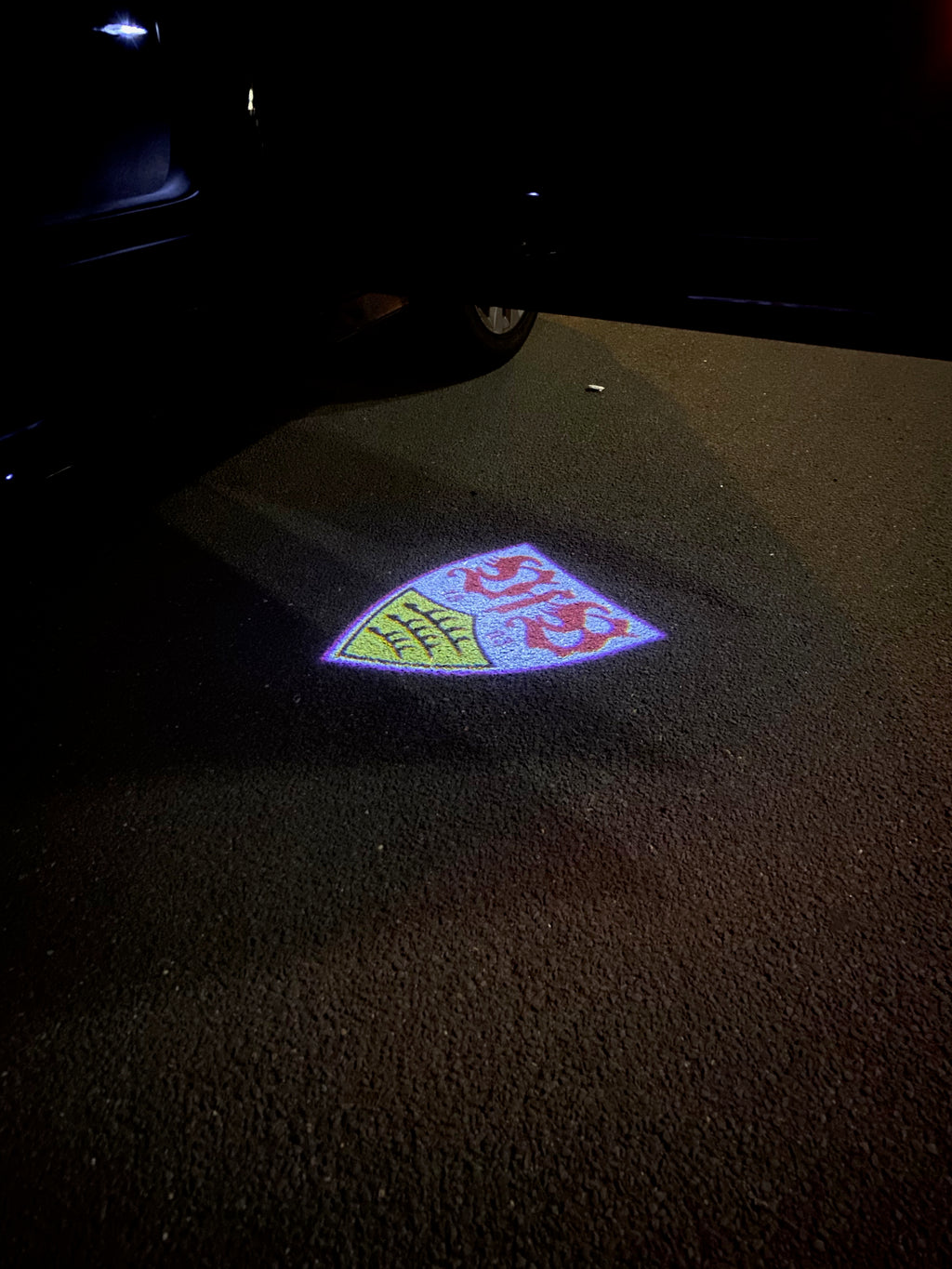 Stuttgart 1893 VFB Fußball CLUB Logo Nr.259 (Anzahl 1 = 2 Logo Folien / 2 Türleuchten）