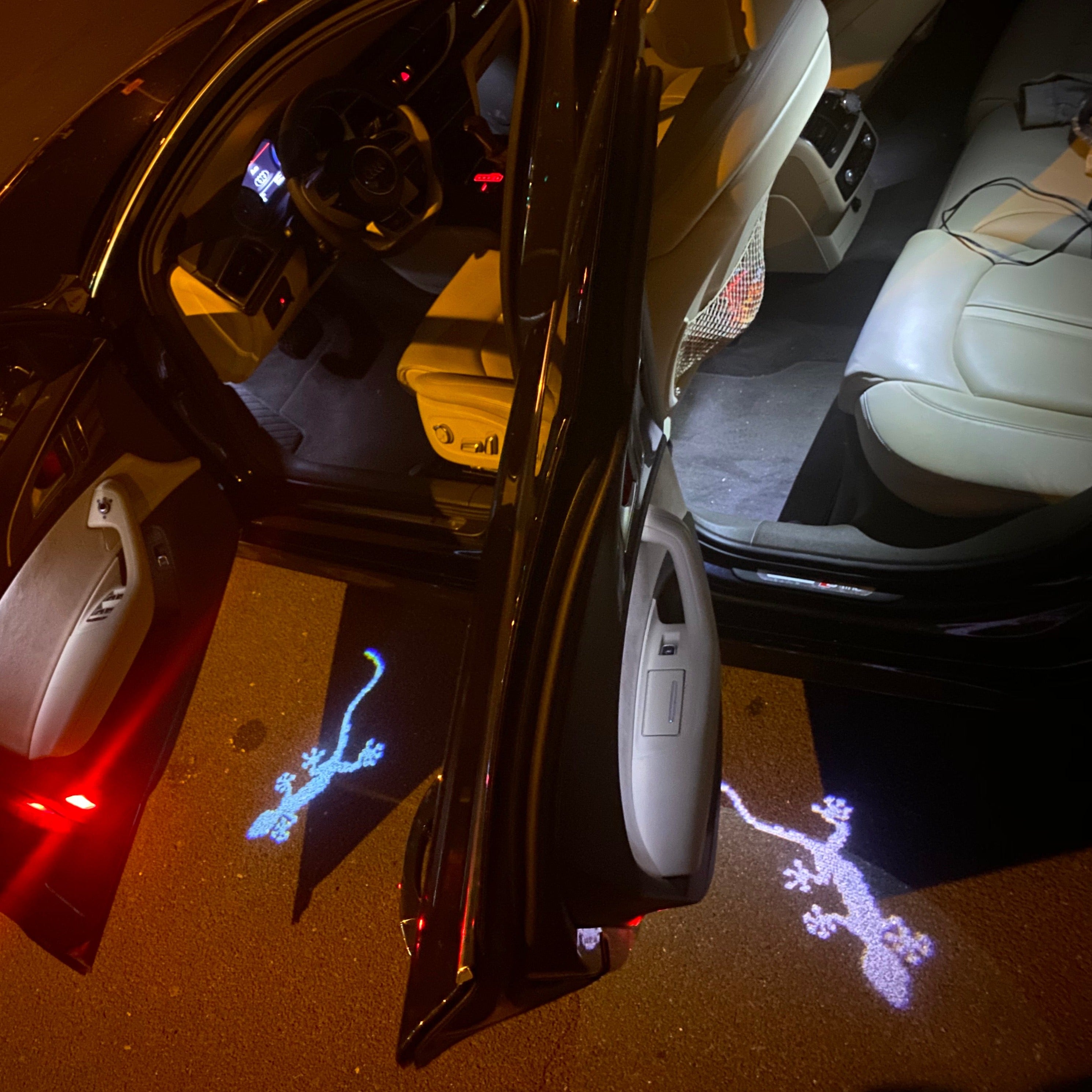 AUDI QUATTRO GECKO LOGO PROJEKTOT LIGHTS Nr.65 (Menge 1 = 2 Logo Films /2 Türlichter in der Kombi-Zone Nr.65289;