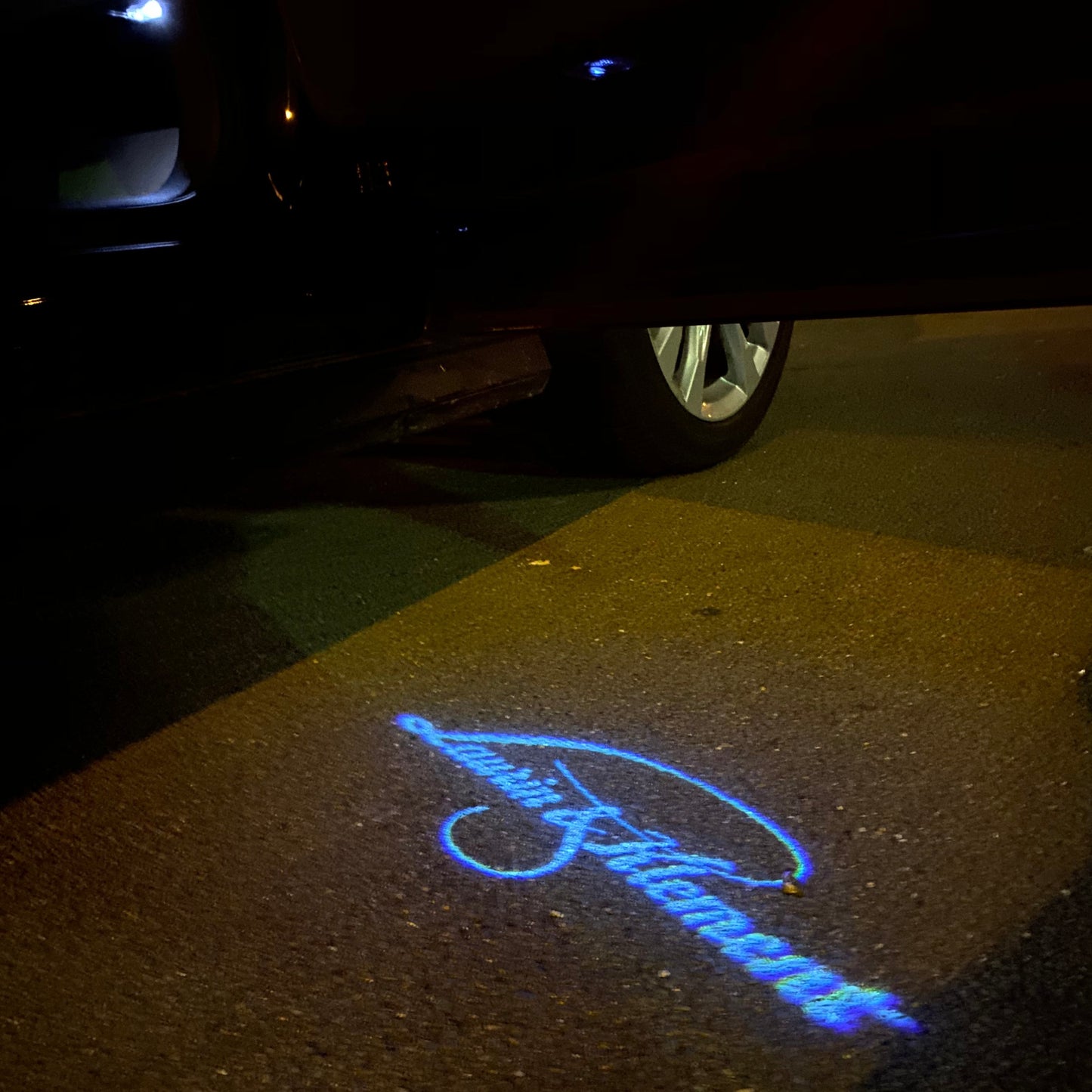 SKODA Laurin&klement LOGO PROJECTOT LIGHTS Nr.19 (Menge 1 = 2 Logofolien /2 Türleuchten)