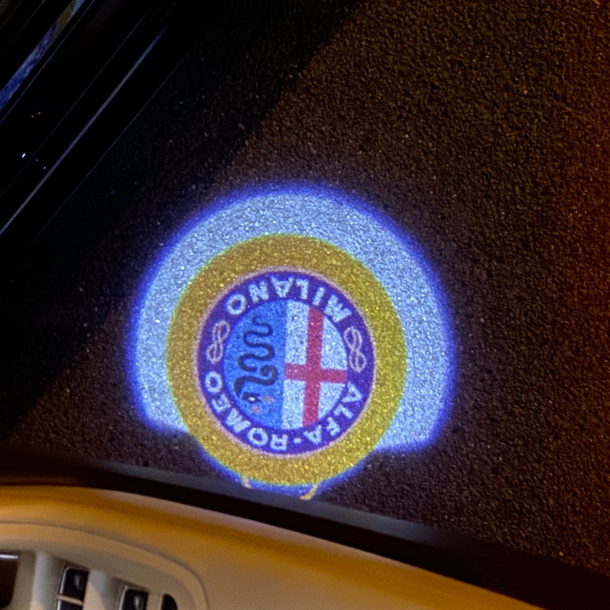 ALFA ROMEO LOGO PROJECTOR LIGHTS Nr.43 (quantité 1 = 2 Film Logo / 2 feux de porte)