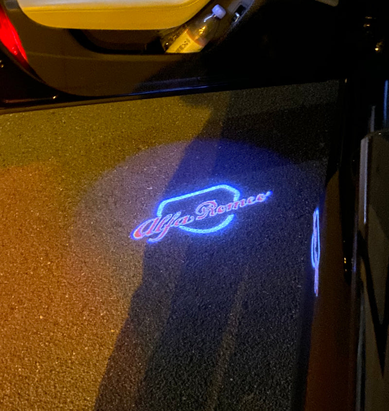Alfa Romeo LOGO PROJECTOT LIGHTS Nr.18 (quantità 1 = 2 Logo Film / 2 luci porta)