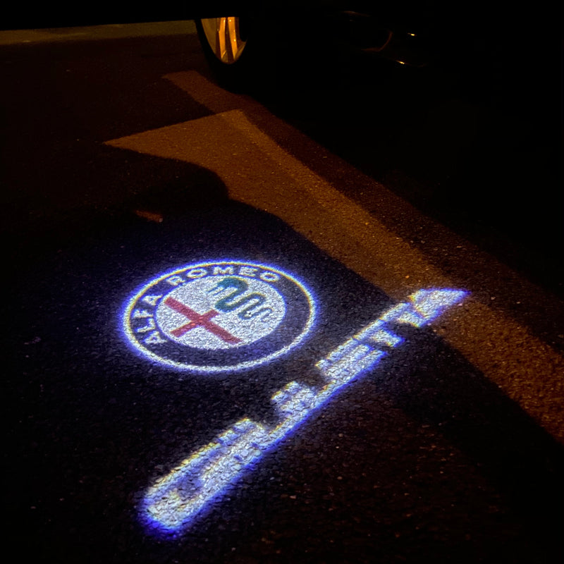 Alfa Romeo Giulietta LOGO PROJECTOR LIGHTS Nr.86 (quantité 1 = 2 Logo Film / 2 porte lumières)