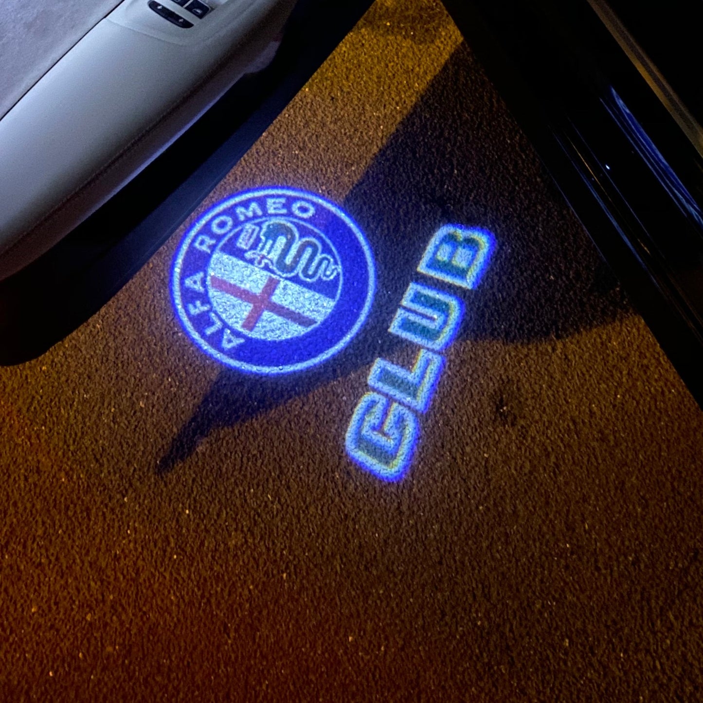 Alfa Romeo   BLUE COLOR LOGO PROJECTOT LIGHTS Nr.93 (quantity  1 =  2 Logo Film /  2 door lights)