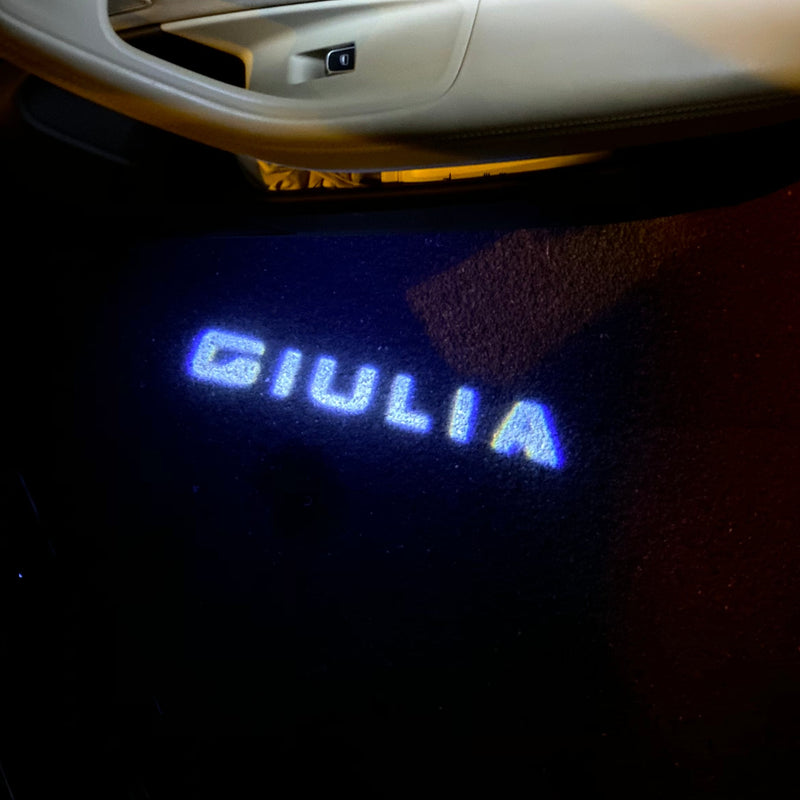 Alfa Romeo GIULIA LOGO PROJECTOT LIGHTS Nr.47 (cantidad 1 = 2 logo película / 2 luces de puerta)