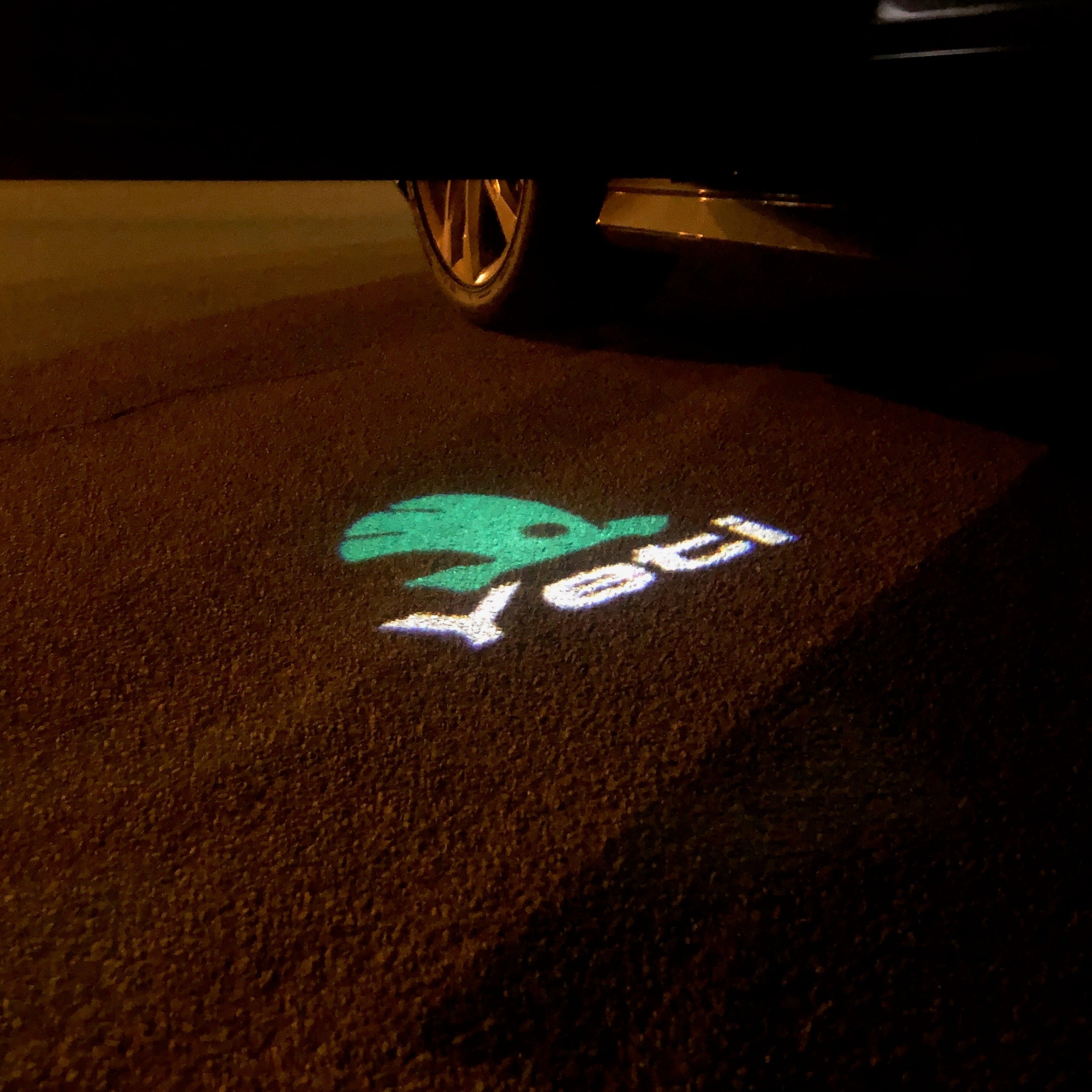 SKODA LOGO PROJECTOT LIGHTS Nr.75 (quantité 1 = 2 Logo Film / 2 feux de porte)