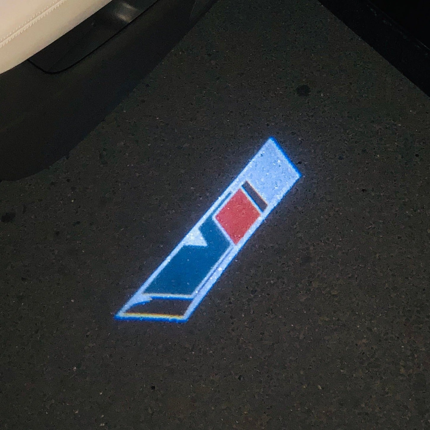 SKODA VRS LOGO PROJECTOT LIGHTS Nr.32 (quantity  1 =  2 Logo Film /  2 door lights)