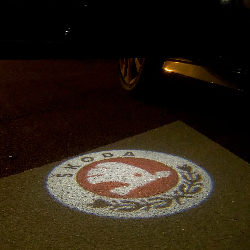 SKODA LOGO PROJECTOT أضواء Nr.12 (كمية 1 = 2 شعار فيلم / 2 أضواء الباب)